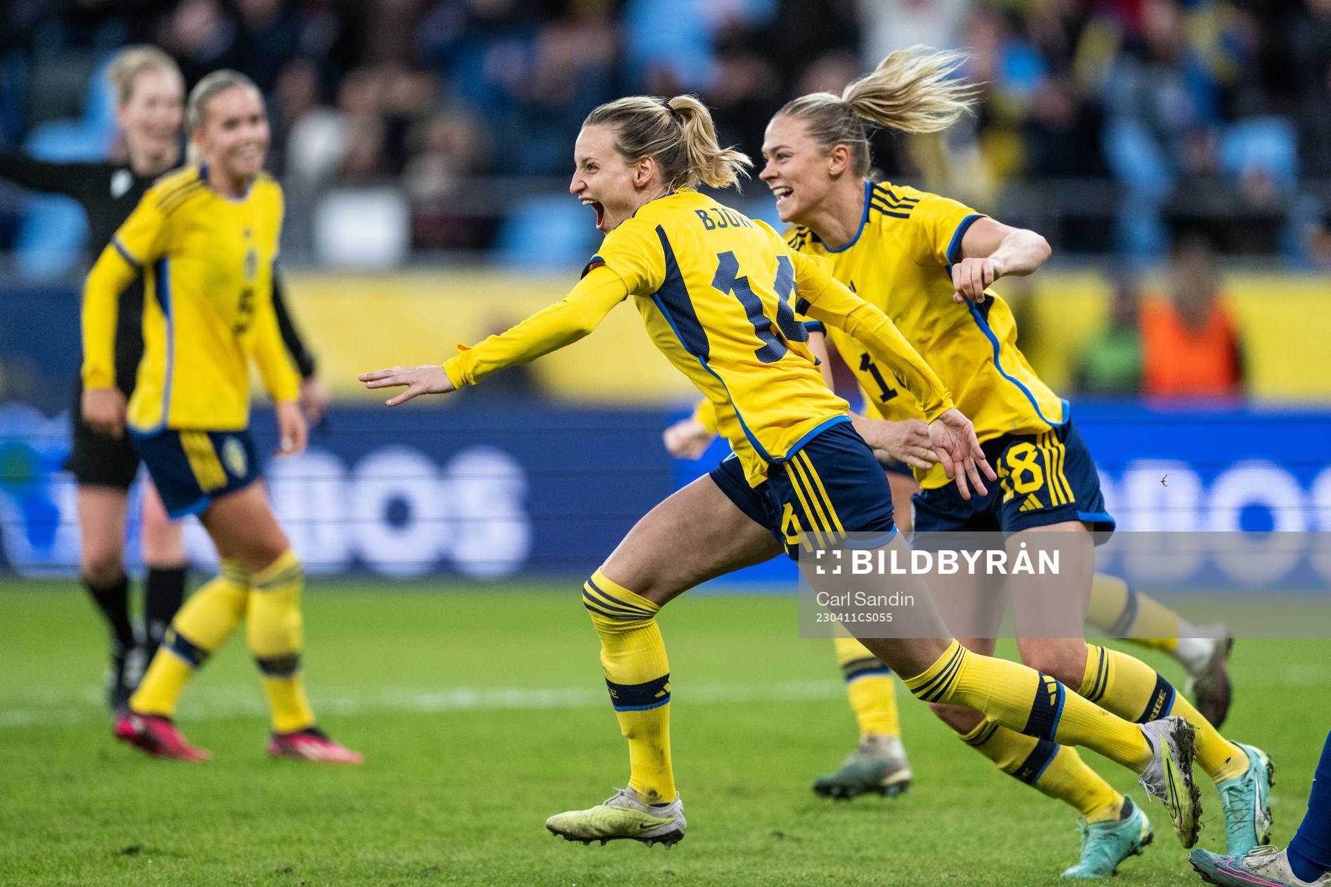 Nathalie Björn of Sweden celebrates