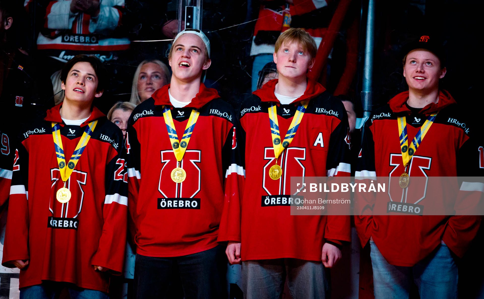 Örebros J18 lag hyllas