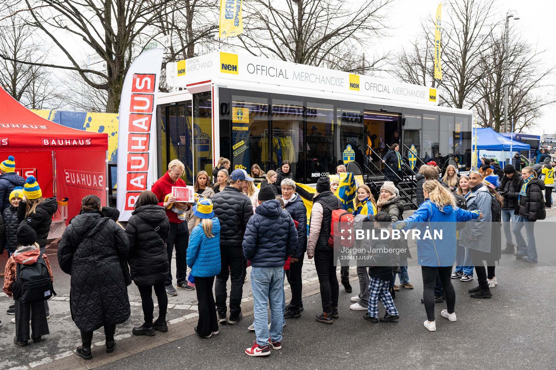 Fan zone and official merchandise
