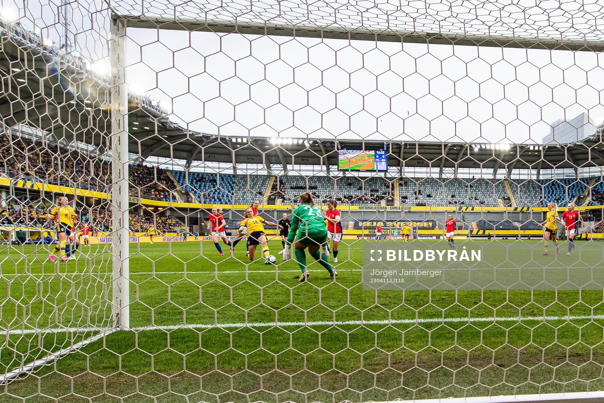 Fridolina Rolfö of Sweden scoring 1-0
