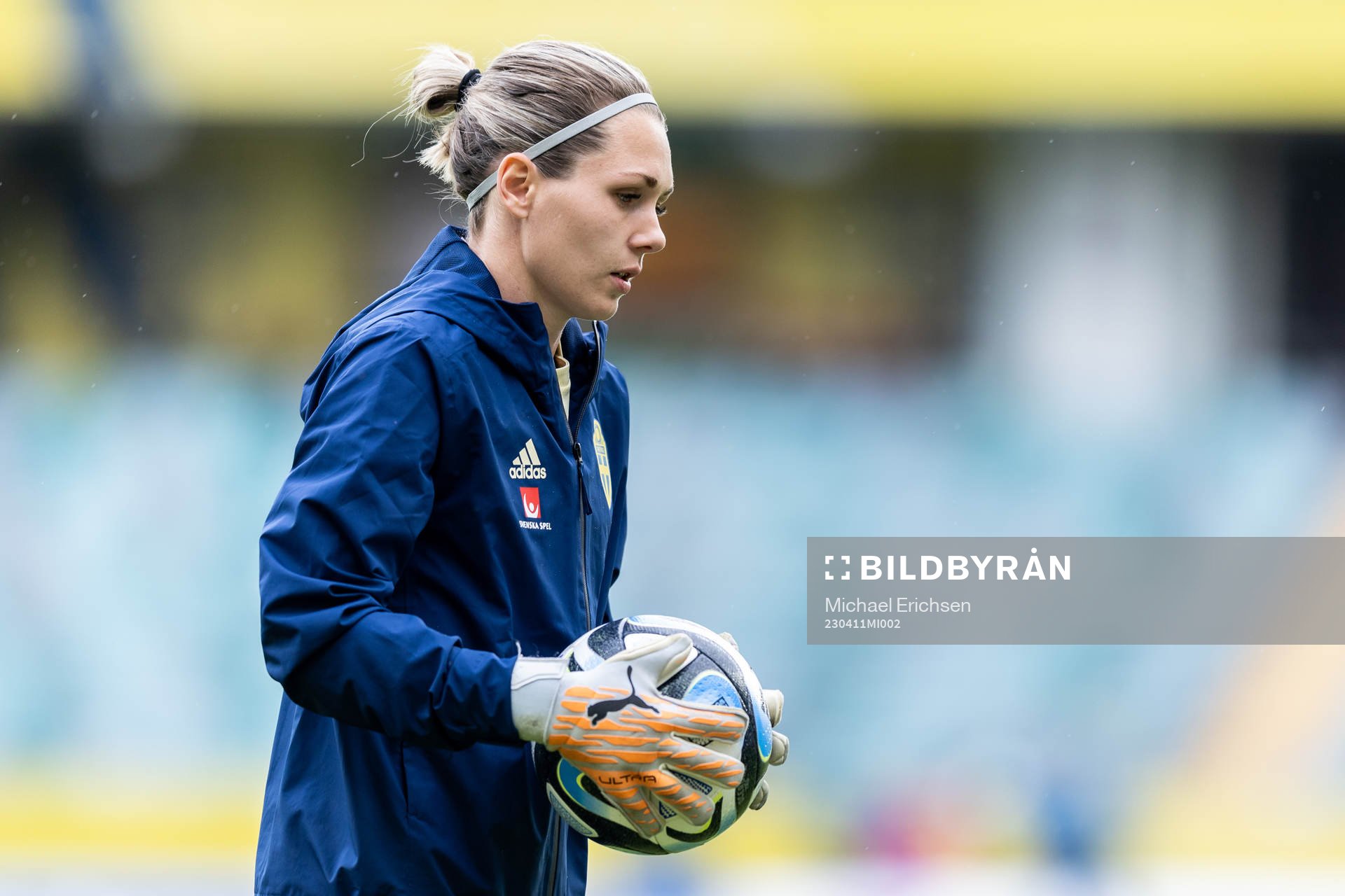 goalkeeper Jennifer Falk of Sweden