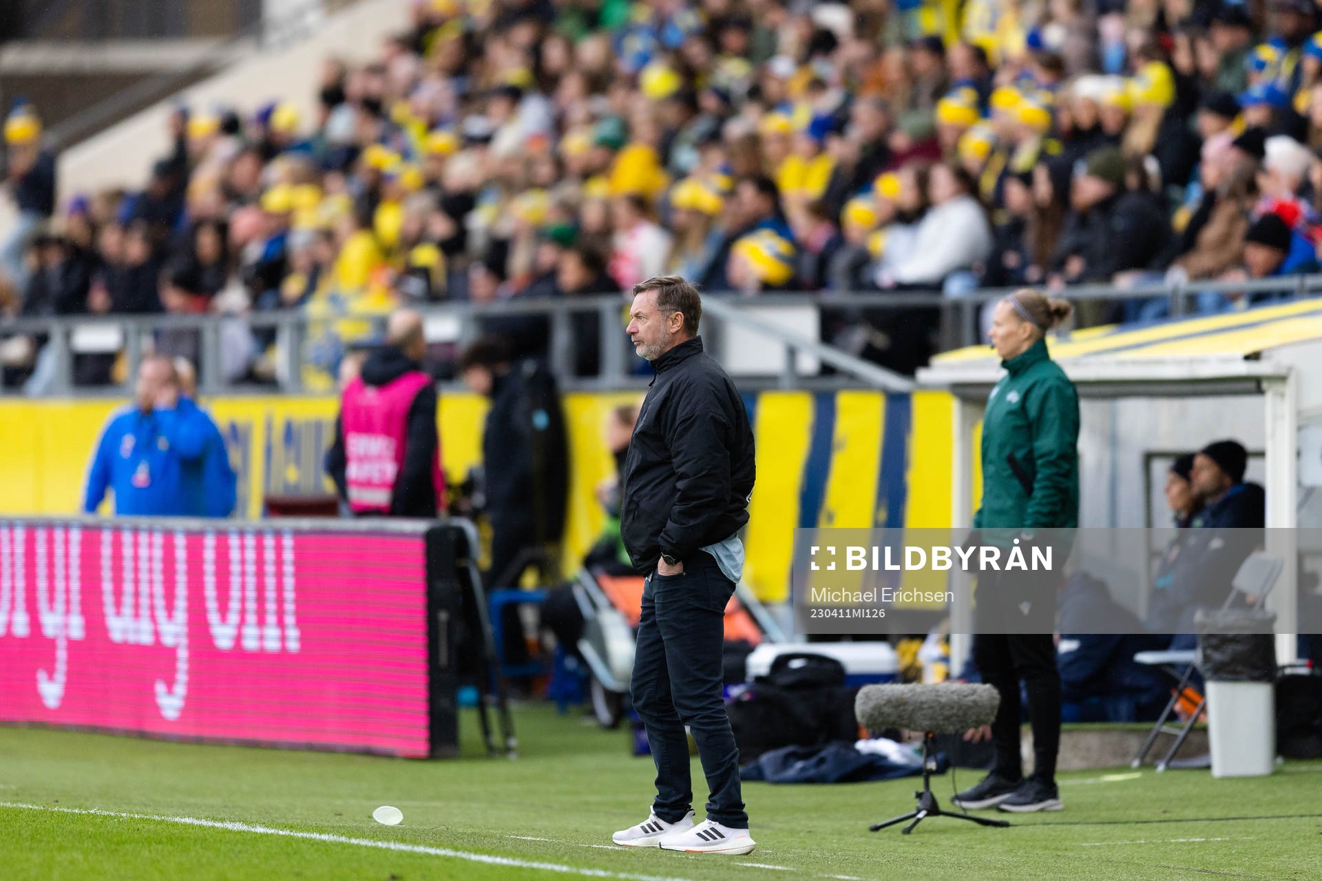 Head coach Peter Gerhardsson of Sweden
