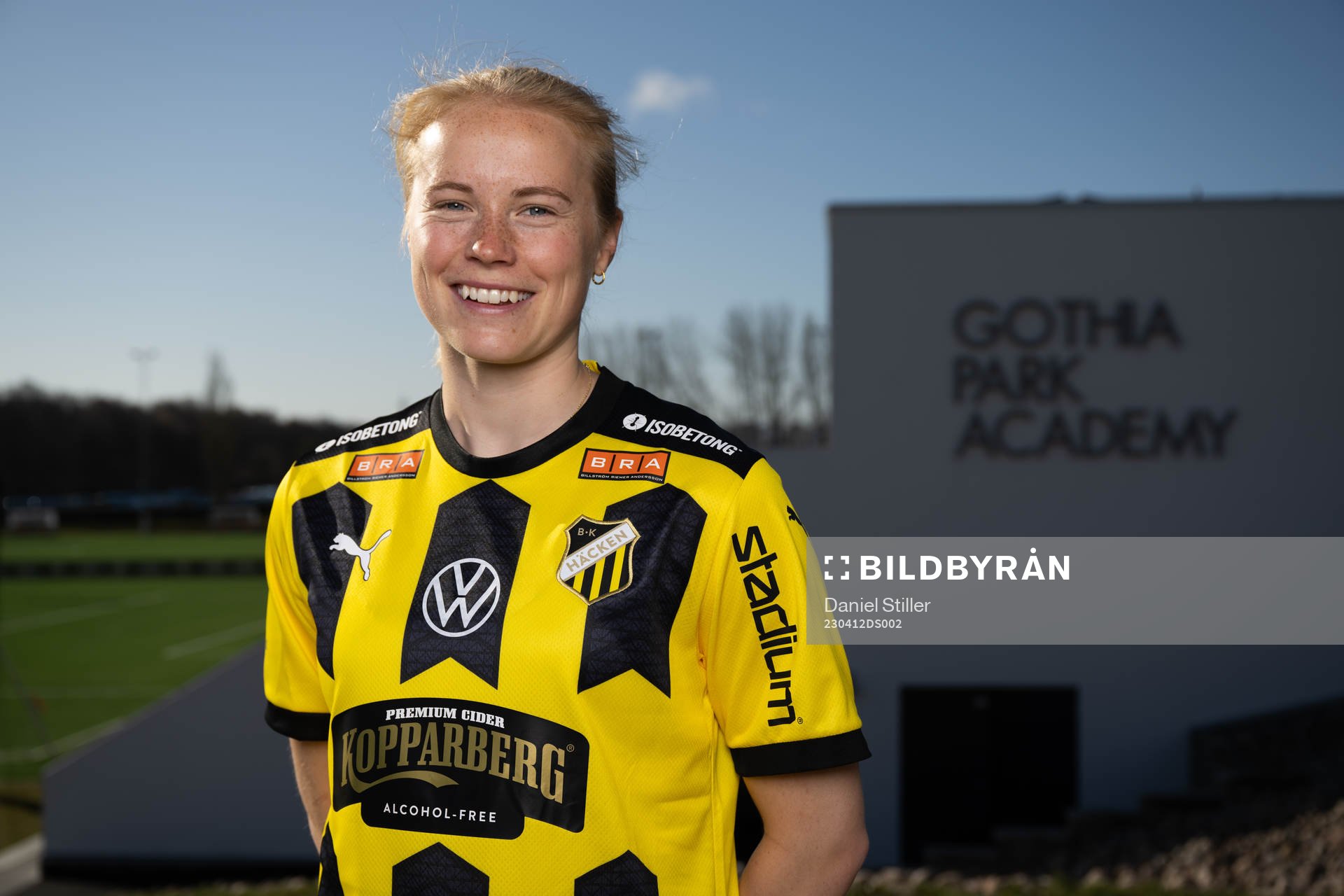 Häckens Julie Blakstad poserar