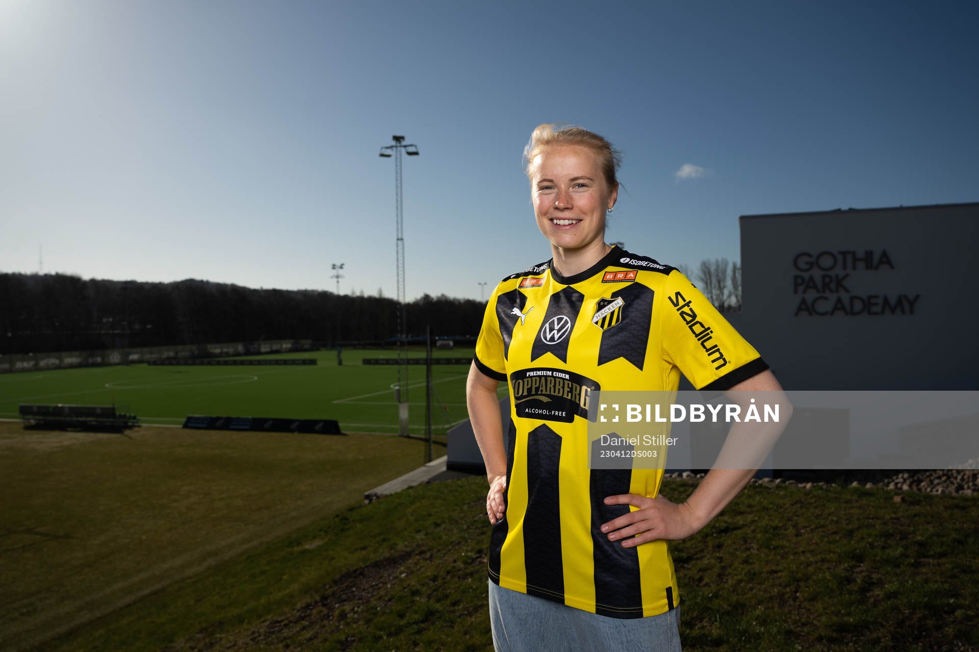 Häckens Julie Blakstad poserar