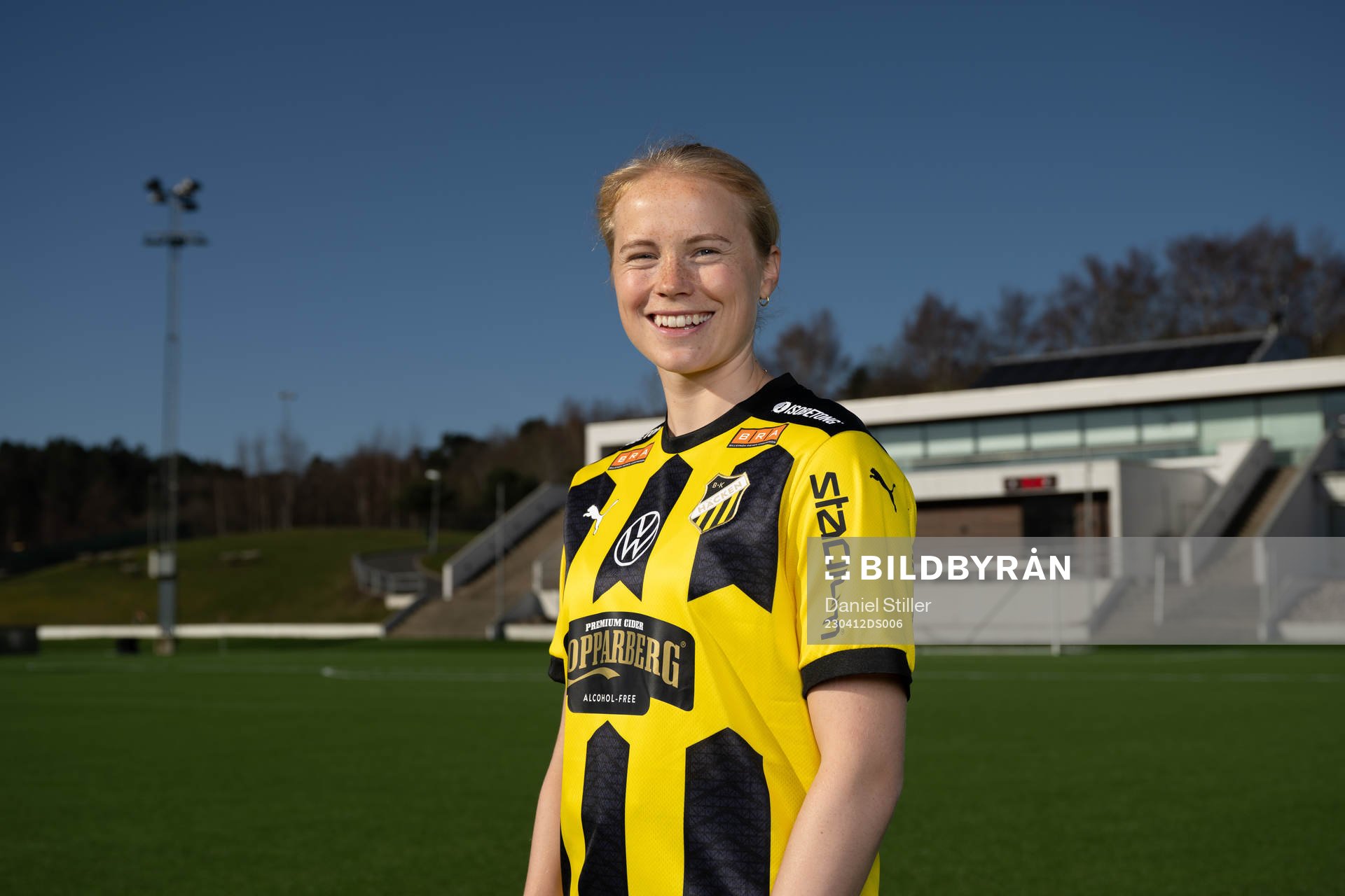 Häckens Julie Blakstad poserar