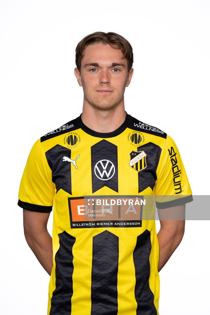 Häckens Charlie Axede
