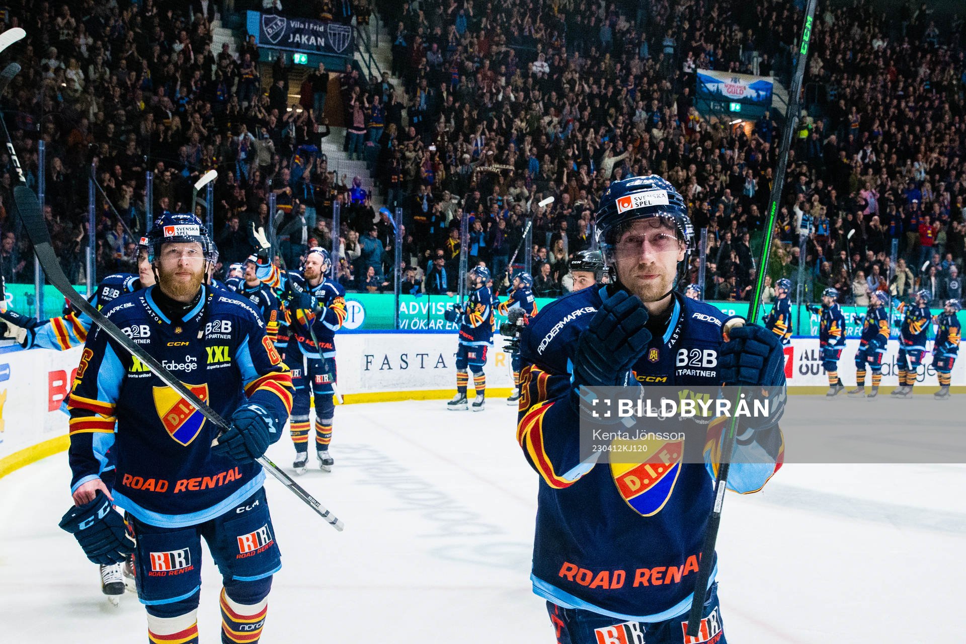 Djurgårdens Linus Klasen och John Norman jublar