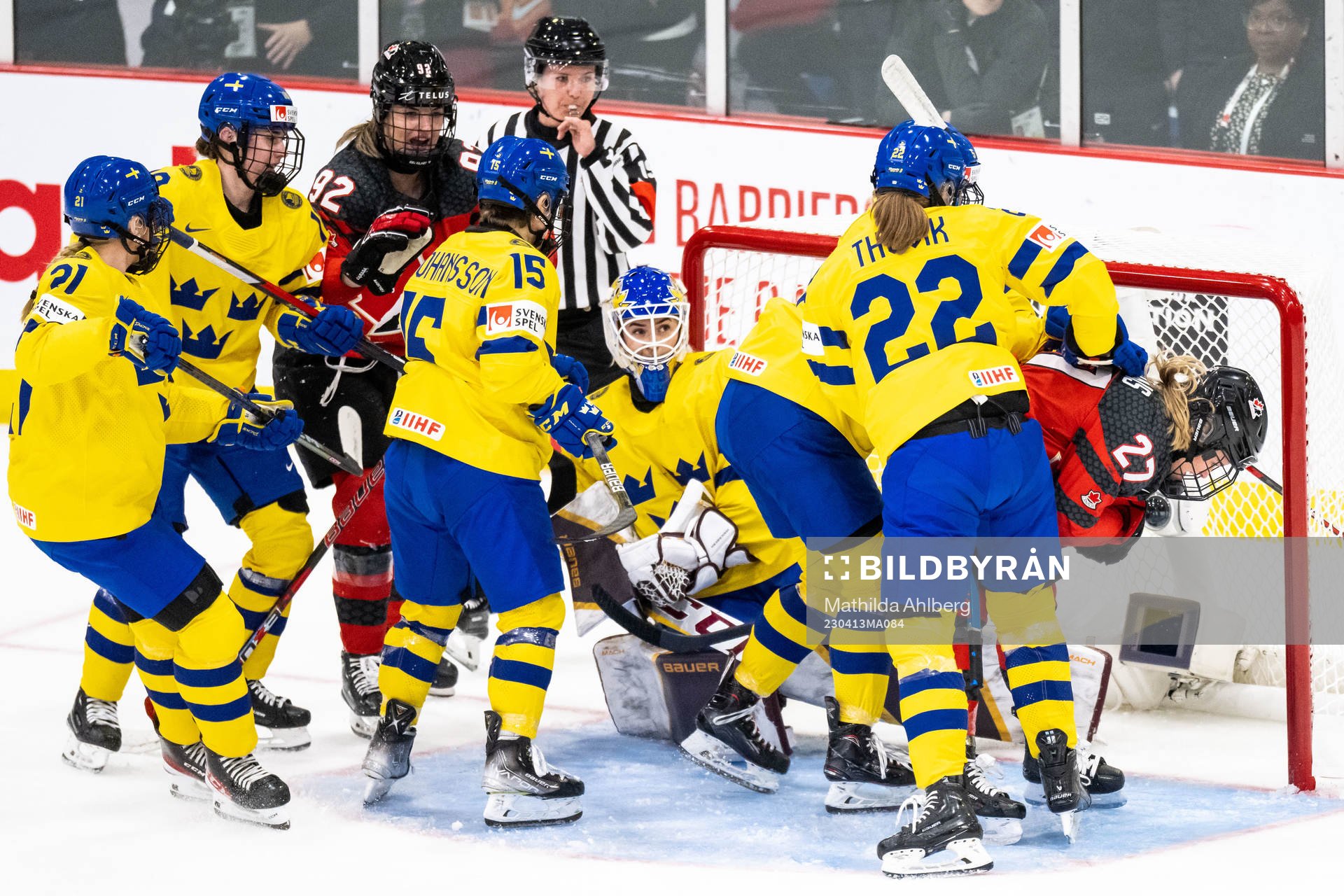 Lova Blom, Nathalie Lidman, goaltender Emma Söderberg and