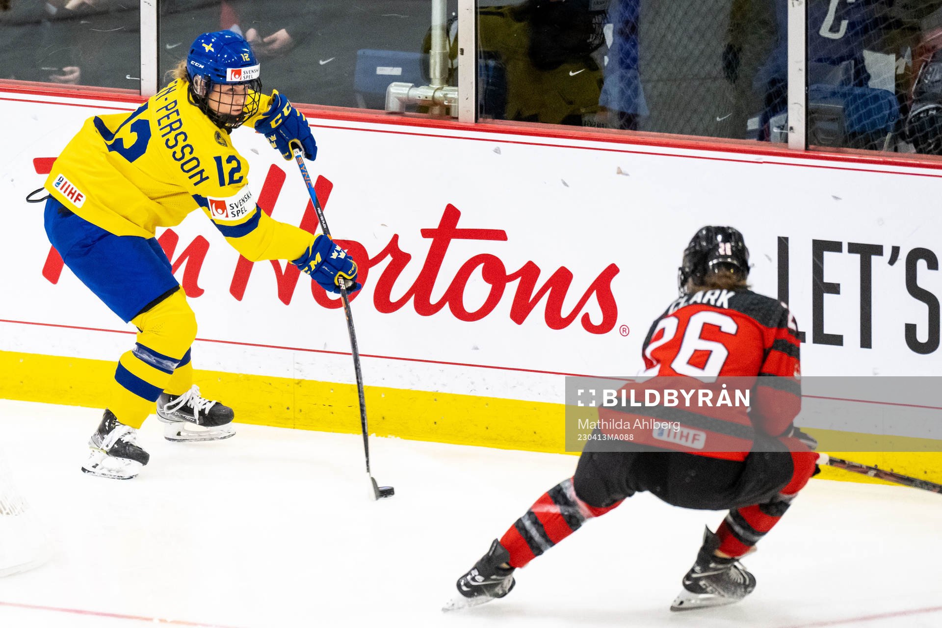 Maja Nylén-Persson of Sweden and Emily Clark of Canada