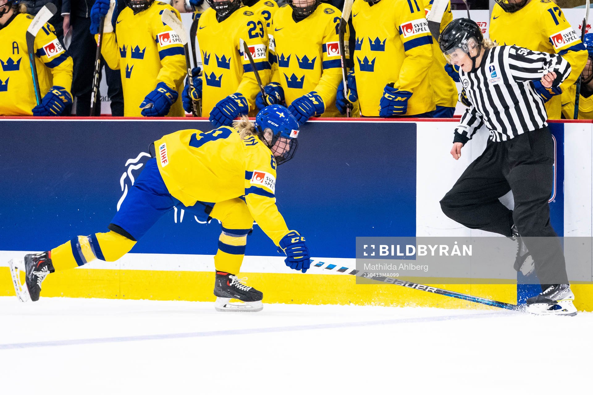 Hilda Svensson of Sweden and lines person Kamila Smetkova