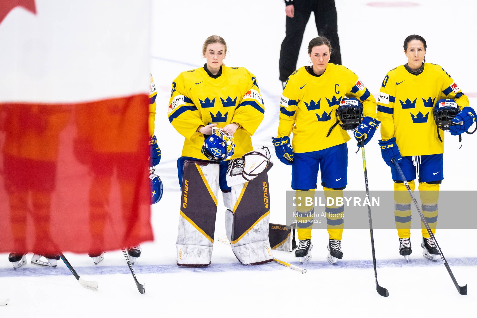 Goaltender Emma Söderberg, Anna Kjellbin and Fanny Rask of