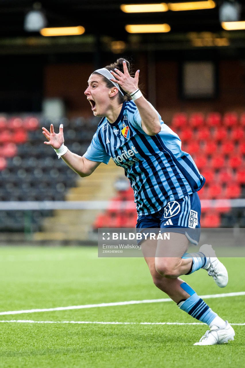 Djurgårdens Hayley Dowd jublar