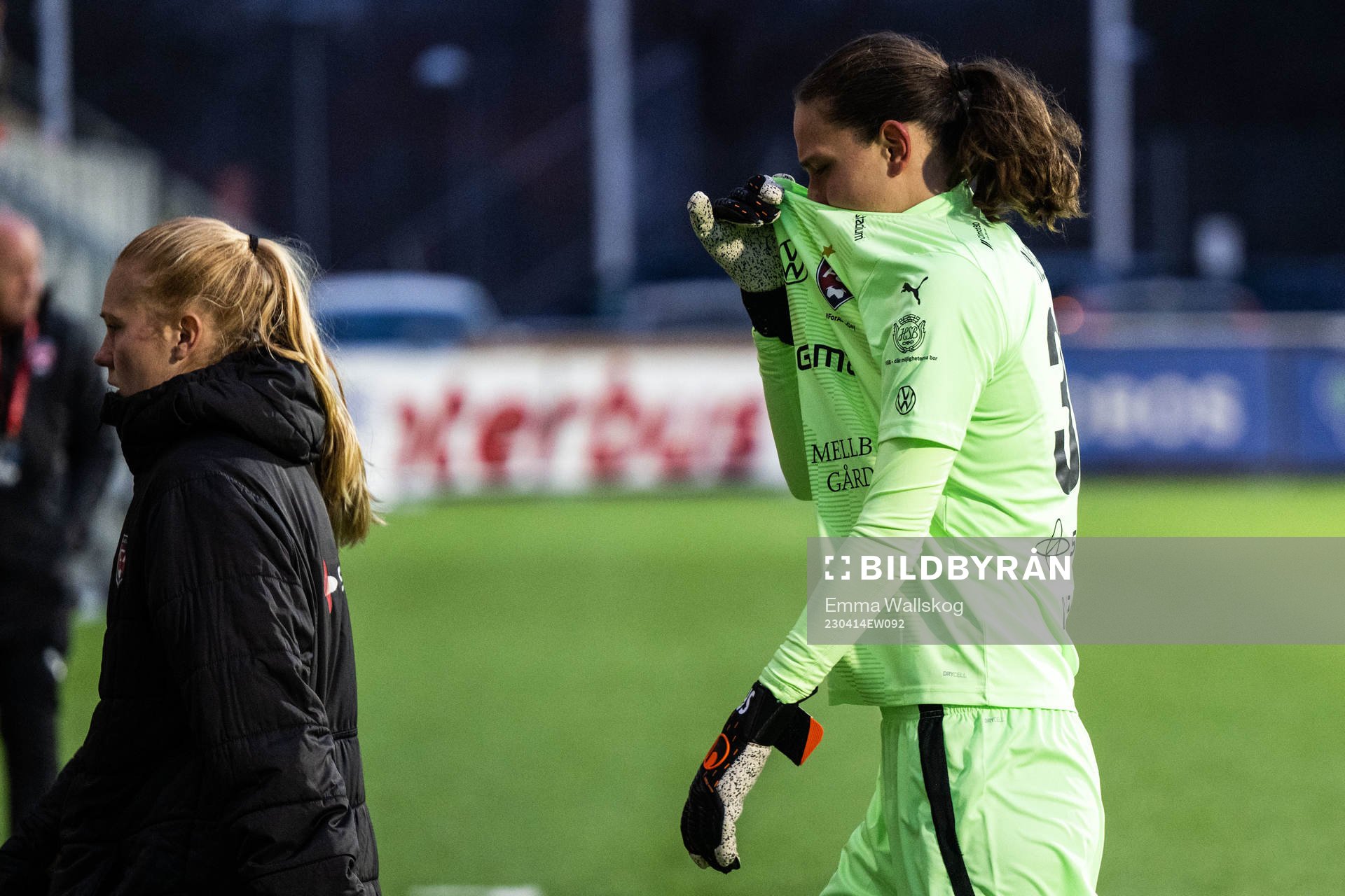 FC Rosengårds målvakt Somea Polozen deppar