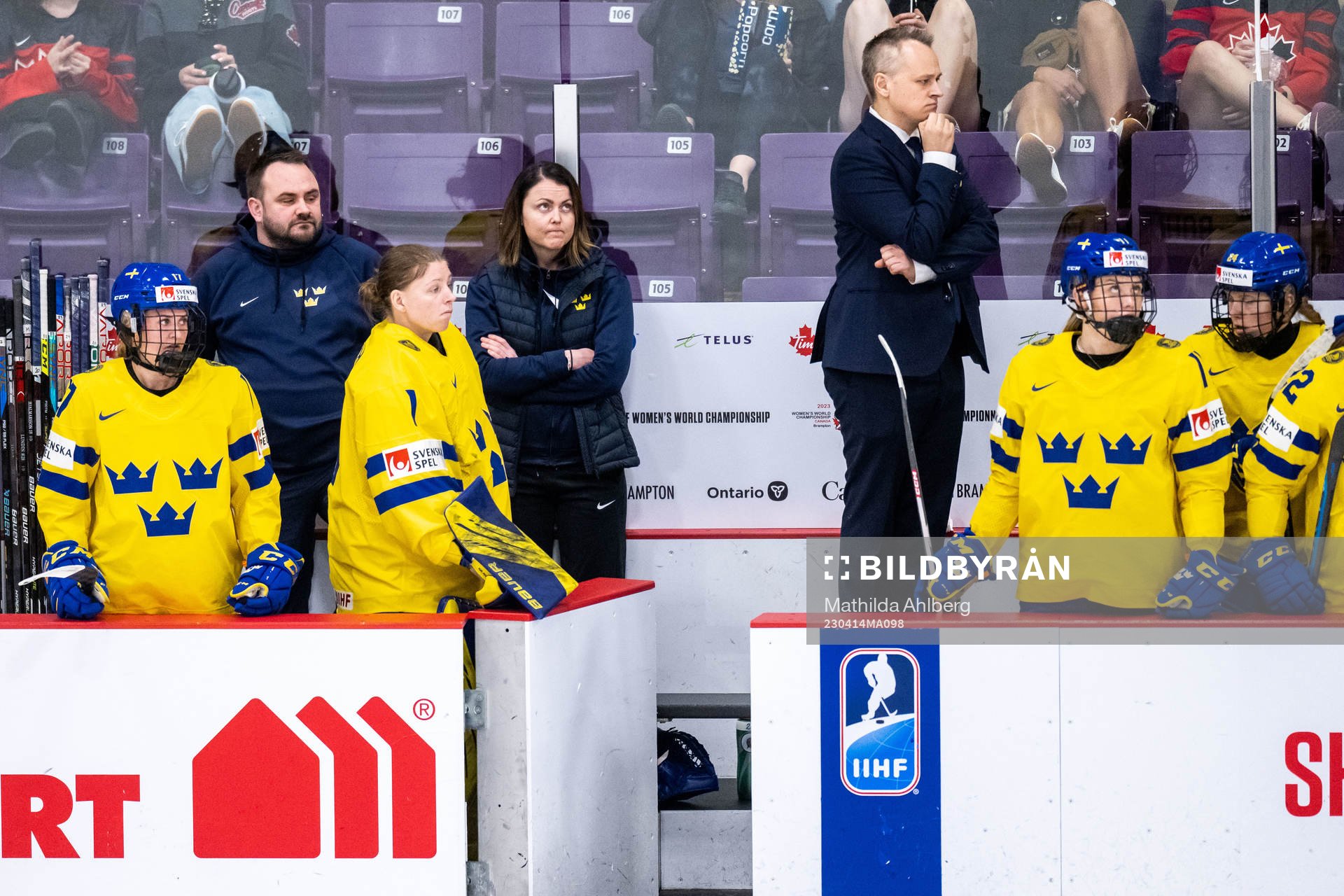 Equipment manager Rickard Regnell, Physiotherapist Elin