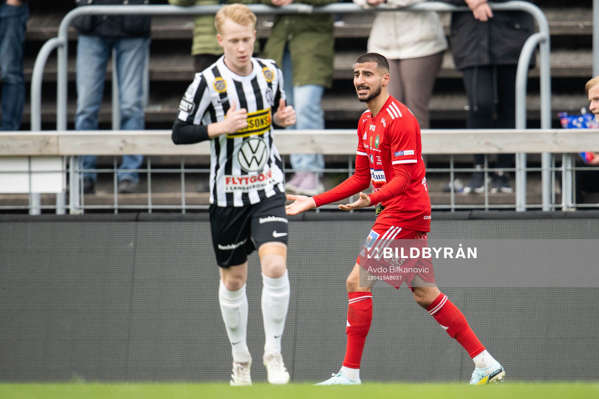 Skövde AIKs Elmar Abraham deppar