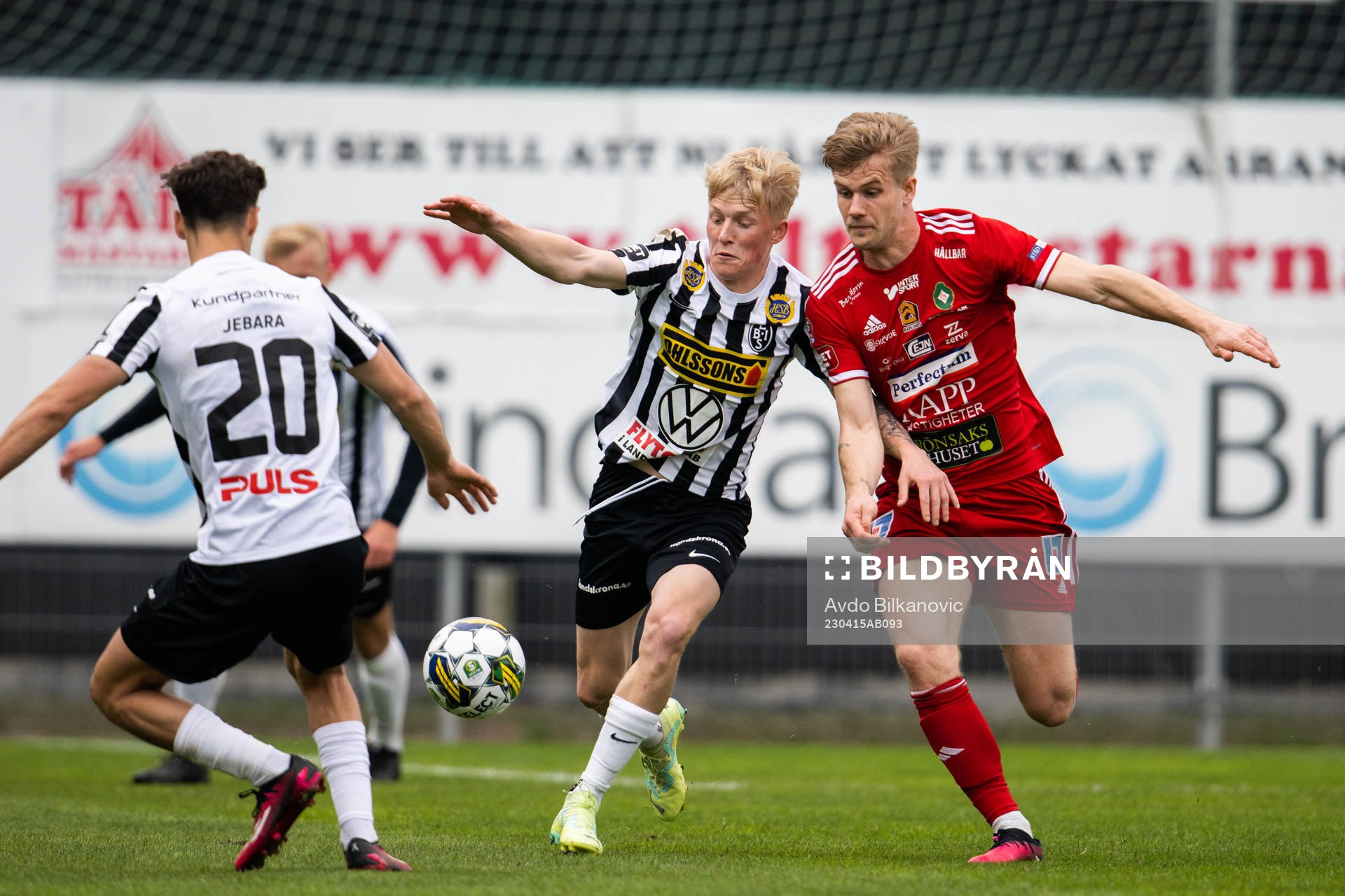 Landskronas Melker Widell och Skövde AIKs Hampus