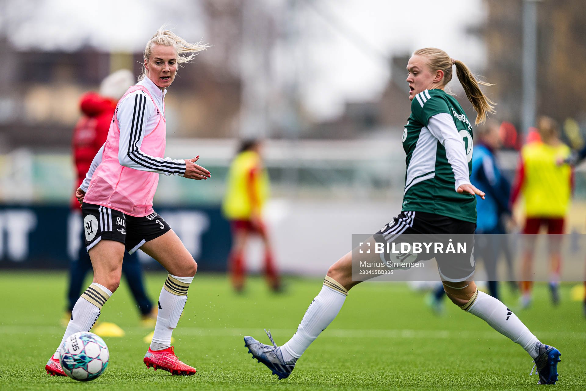 Mali Lilleås Næss and Elin Åhgren Sørum of Rosenborg