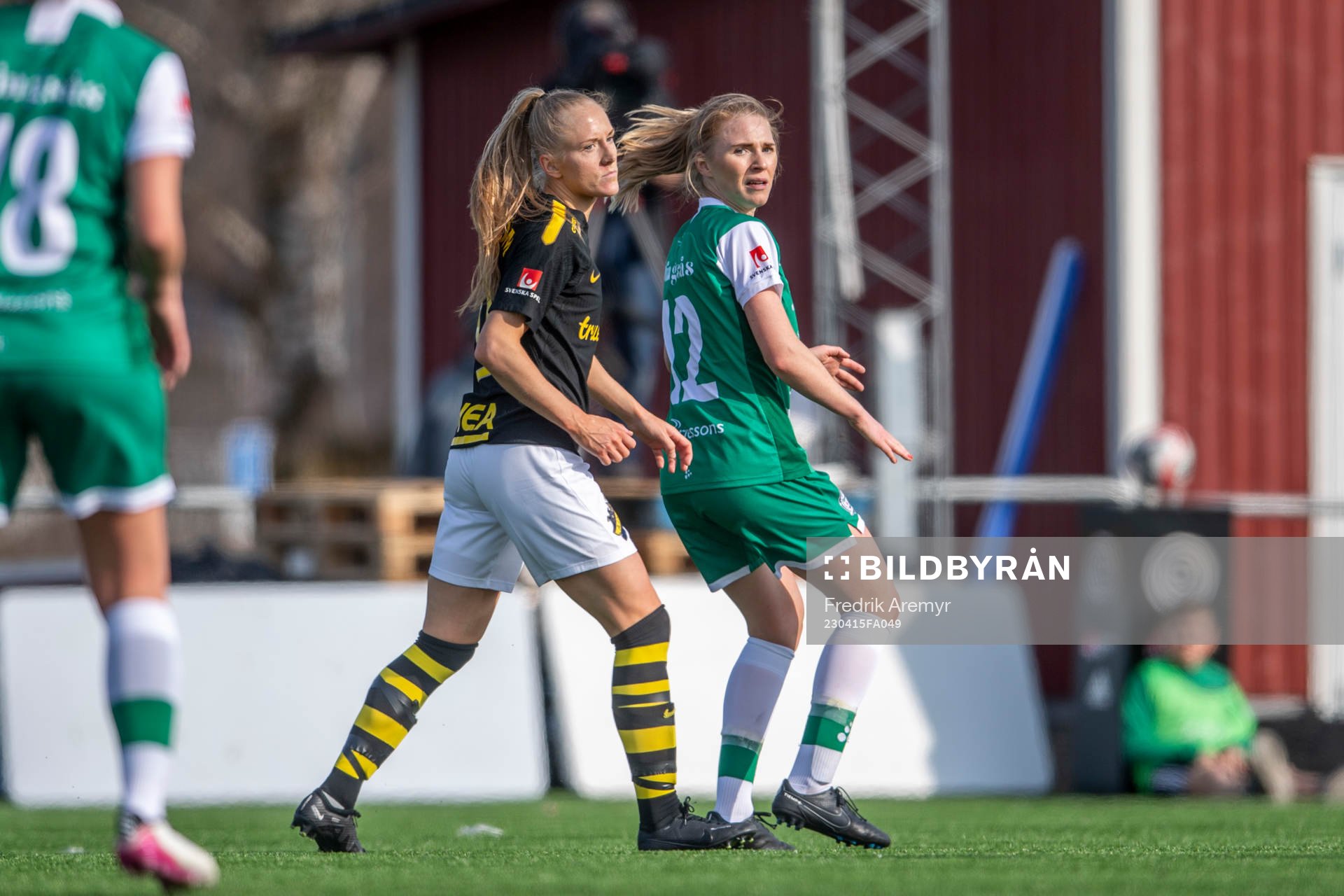 AIKs Moa Sjöström och Alingsås Moa Jarl