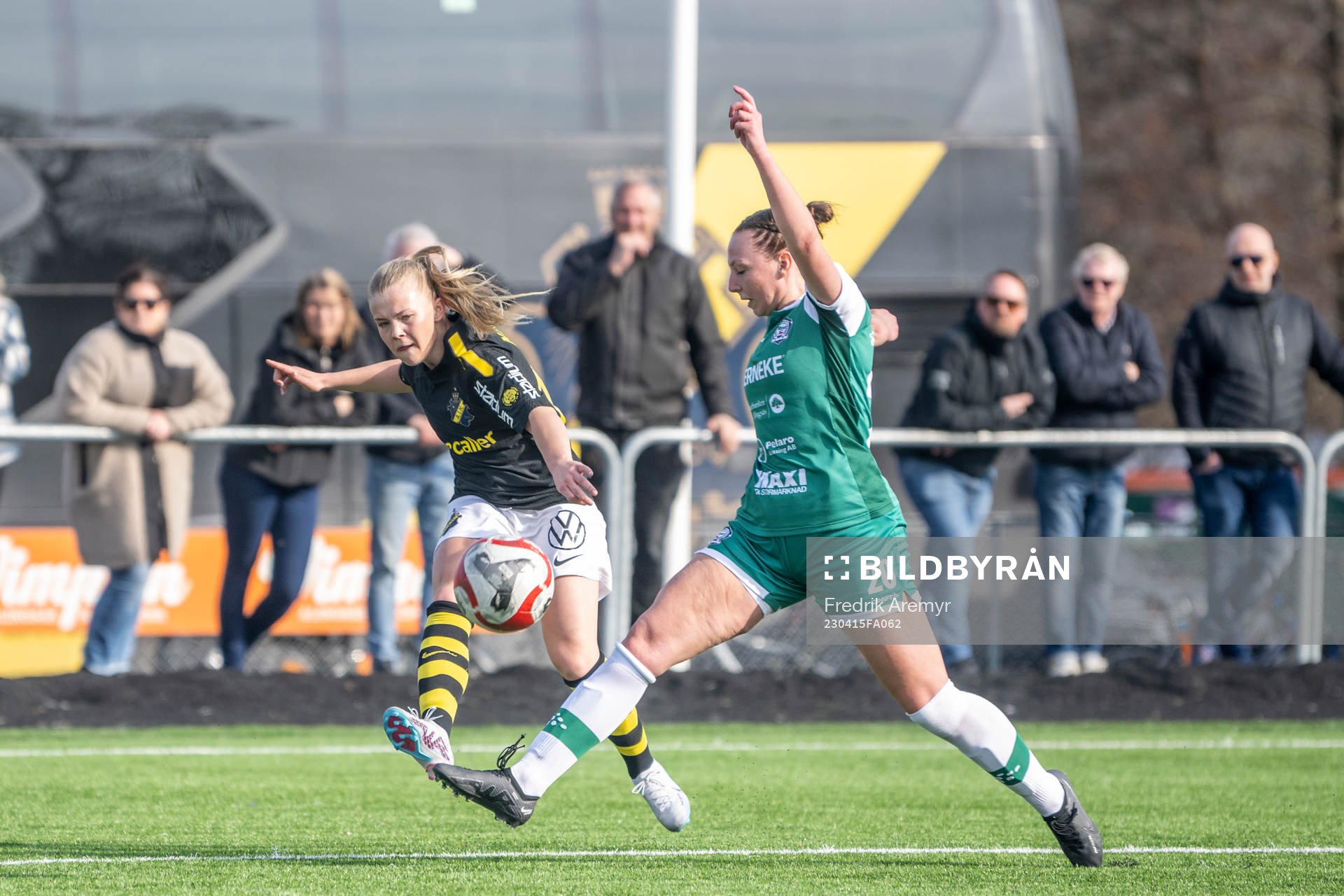 AIKs Matilda Nildén och Alingsås Emmy Blomberg