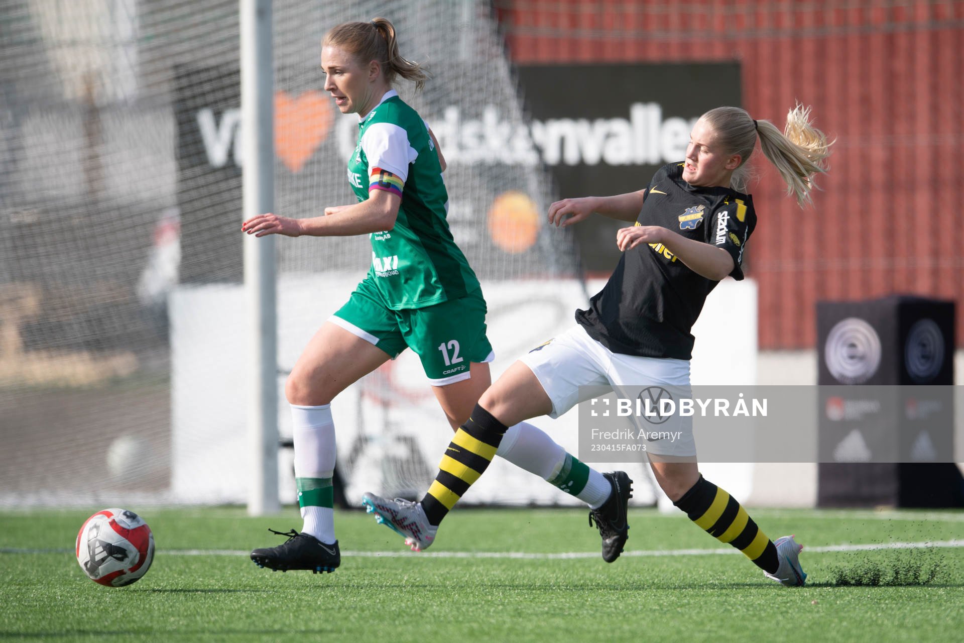 Alingsås Moa Jarl och AIKs Matilda Nildén