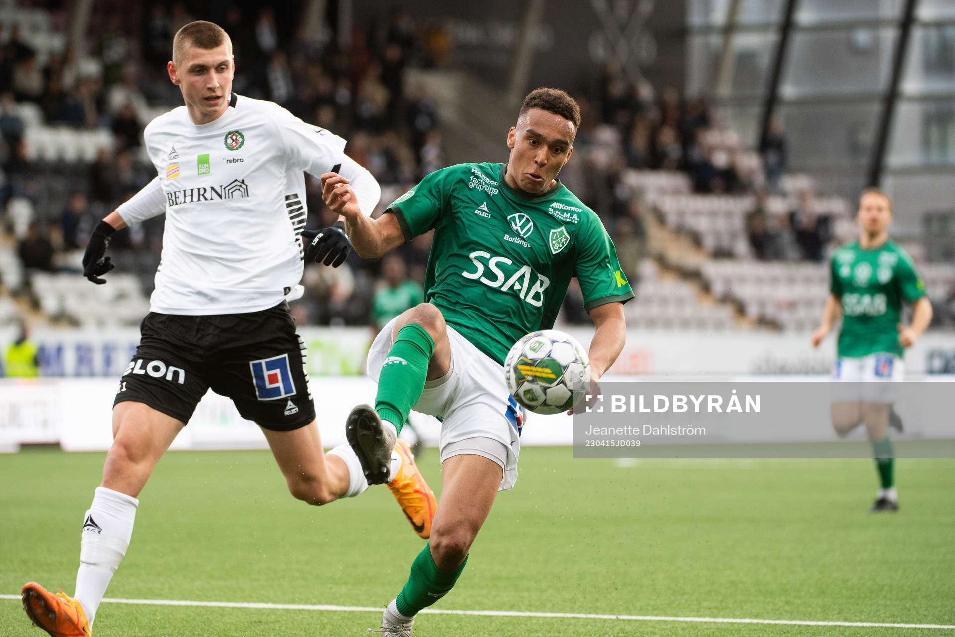 Örebros Adi Fisic och Brages Eirik Asante Gayi