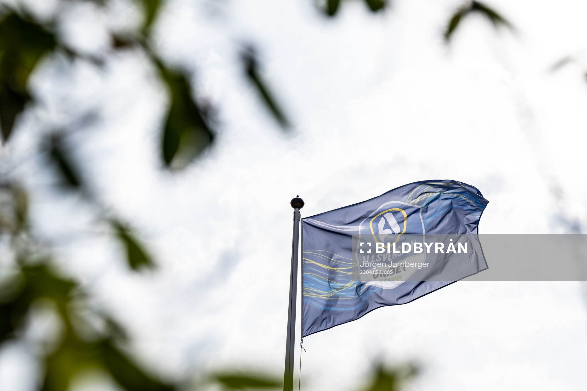 Allsvenskans flagga med Unibet under fotbollsmatchen i Allsvenskan mellan Elfsborg och Brommapojkarna den 15 april 2023 i Borås.
