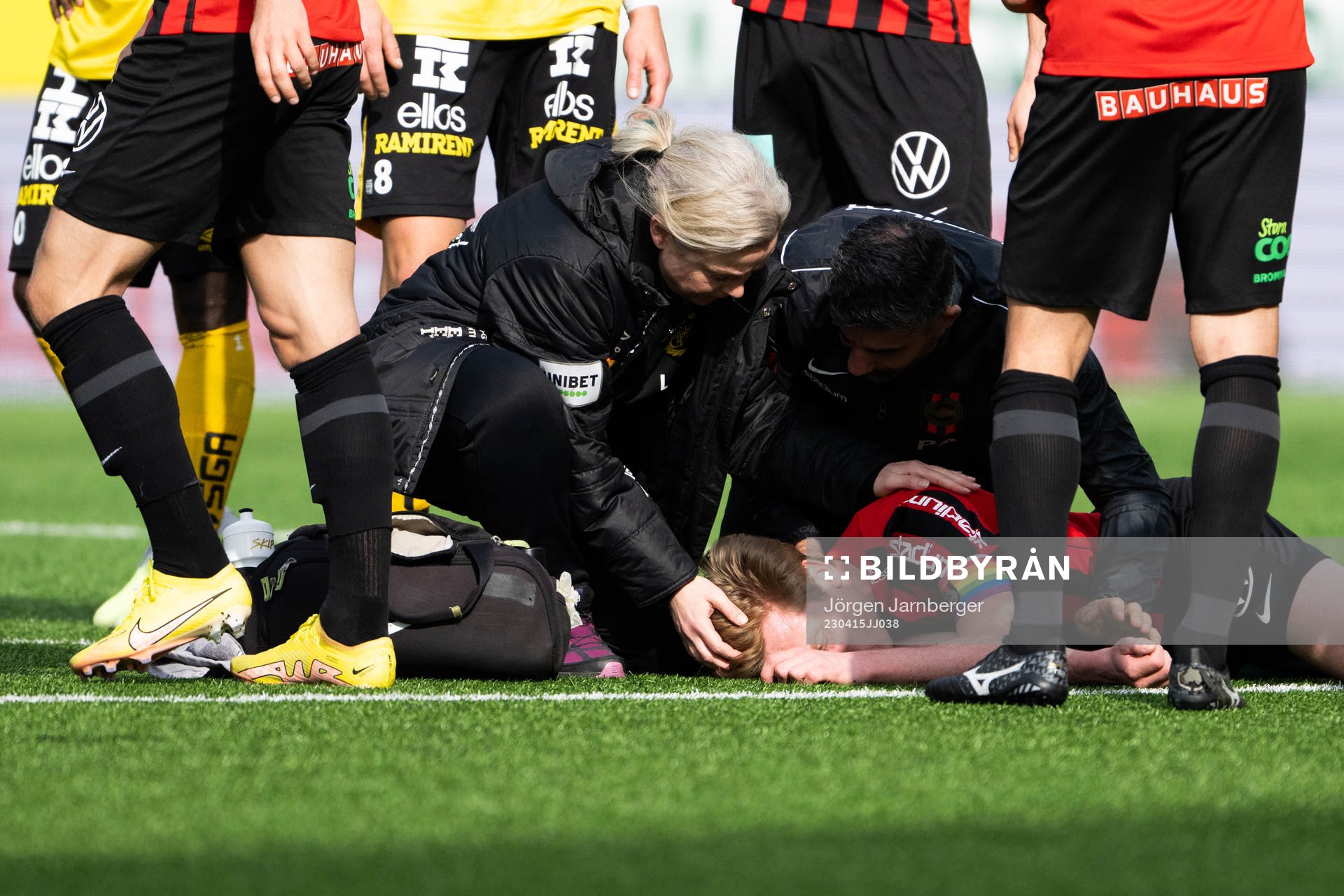 Brommapojkarnas Gustav Sandberg Magnusson har ont