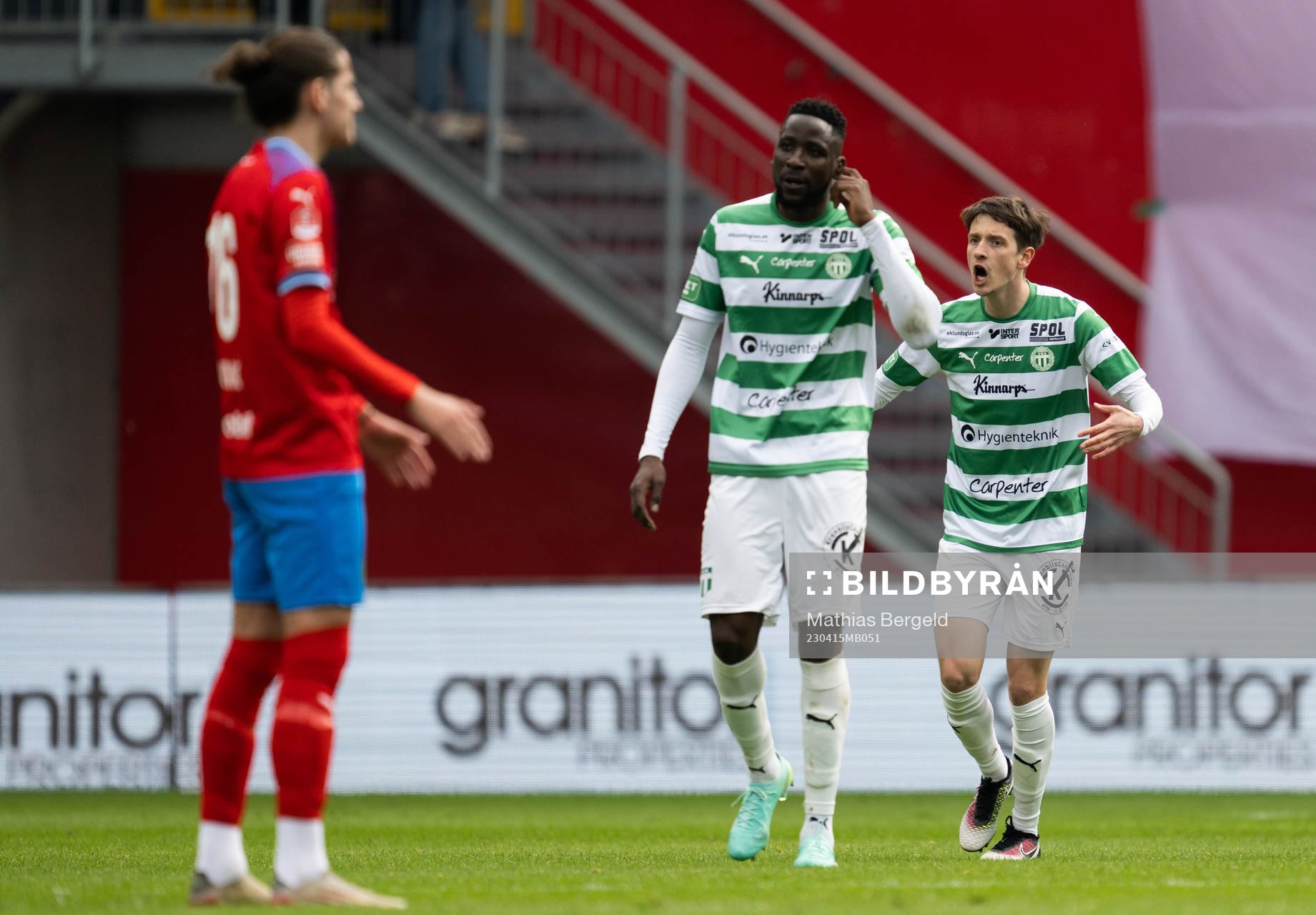 Västerås SKs Olle Edlund jublar