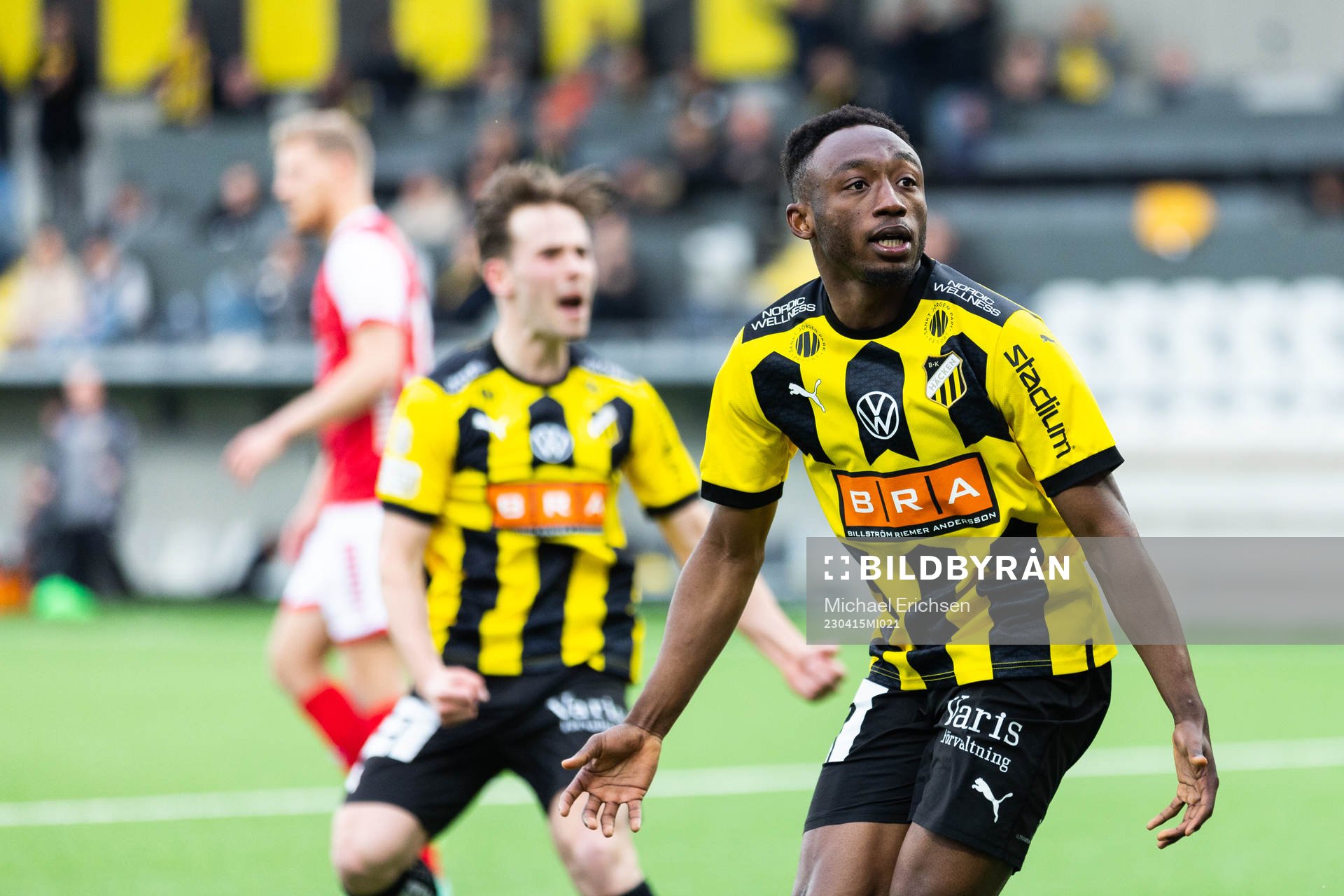 Häckens Benie Adama Traore jublar