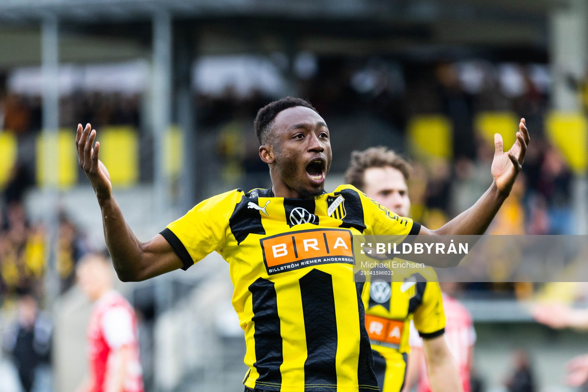 Häckens Benie Adama Traore jublar