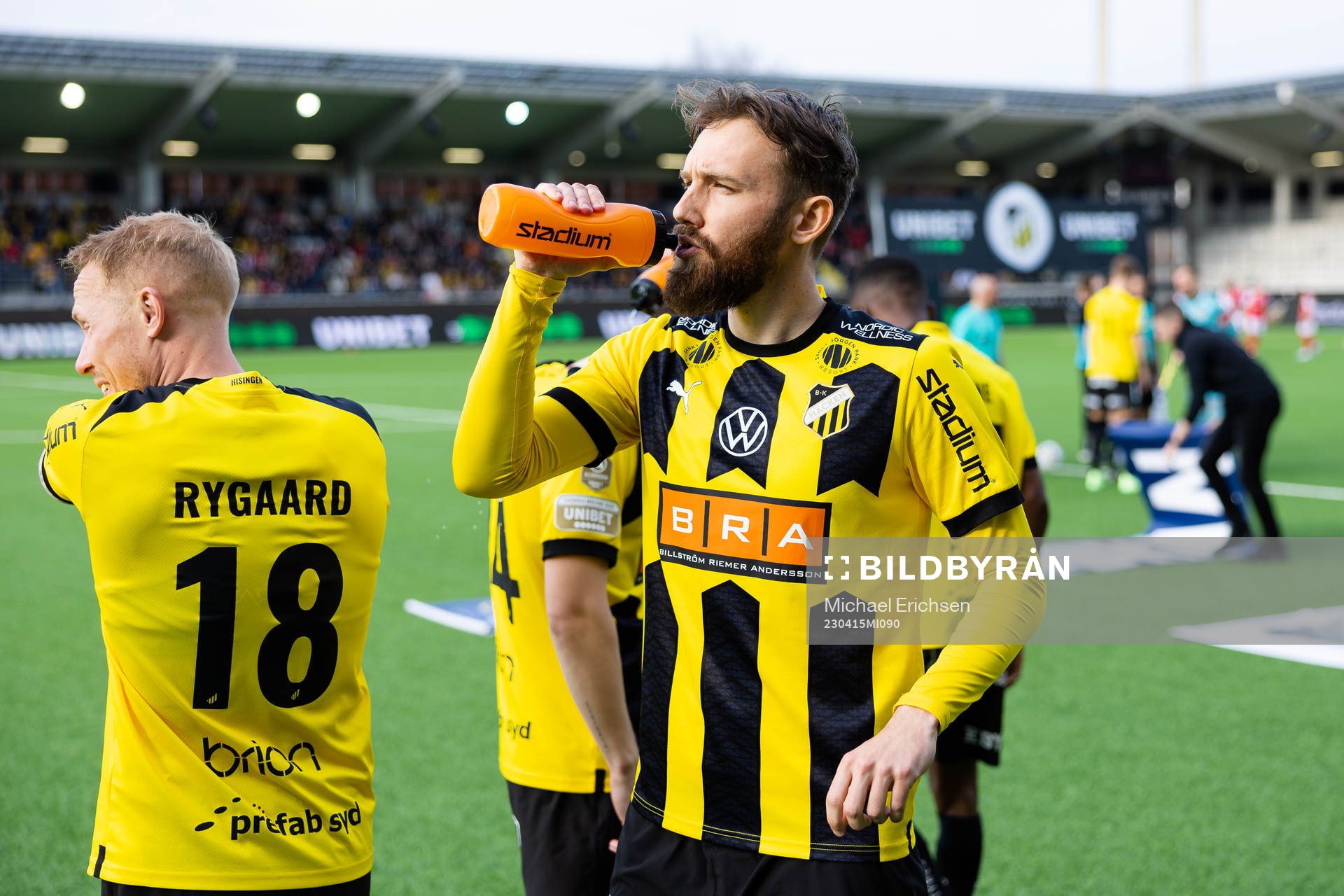Häckens Simon Sandberg innan  fotbollsmatchen i
