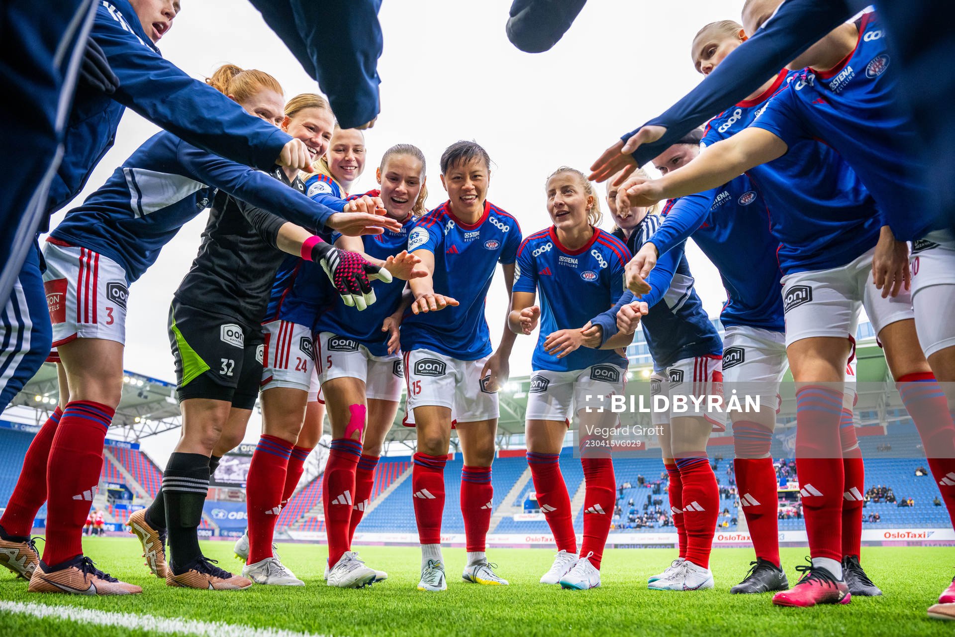 Goalkeeper Jalen Tompkins, Laura Guldbjerg Pedersen,