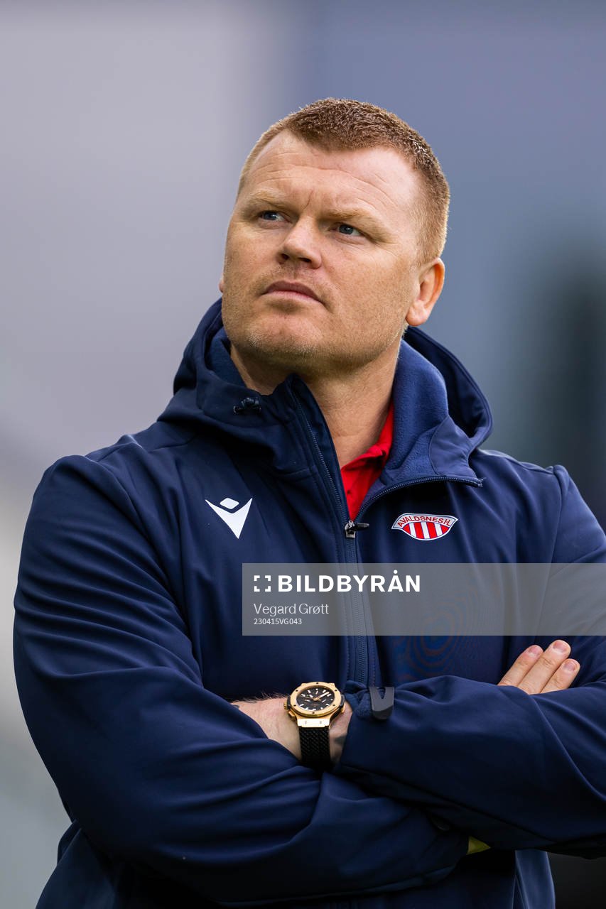 John Arne Riise, head coach of Avaldsnes