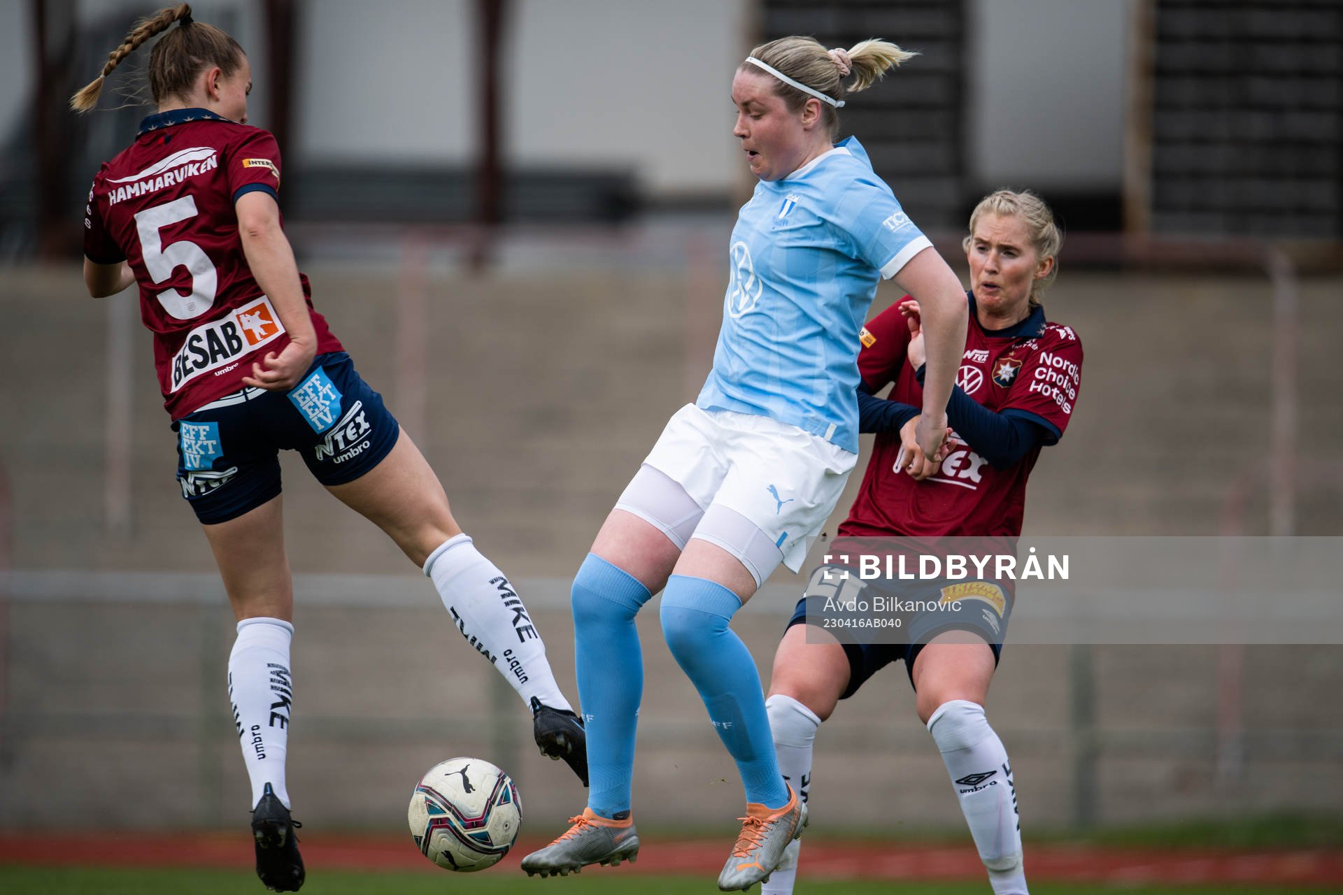 Malmö FFs Rebecka Holm och Örgrytes Stina Bergvall