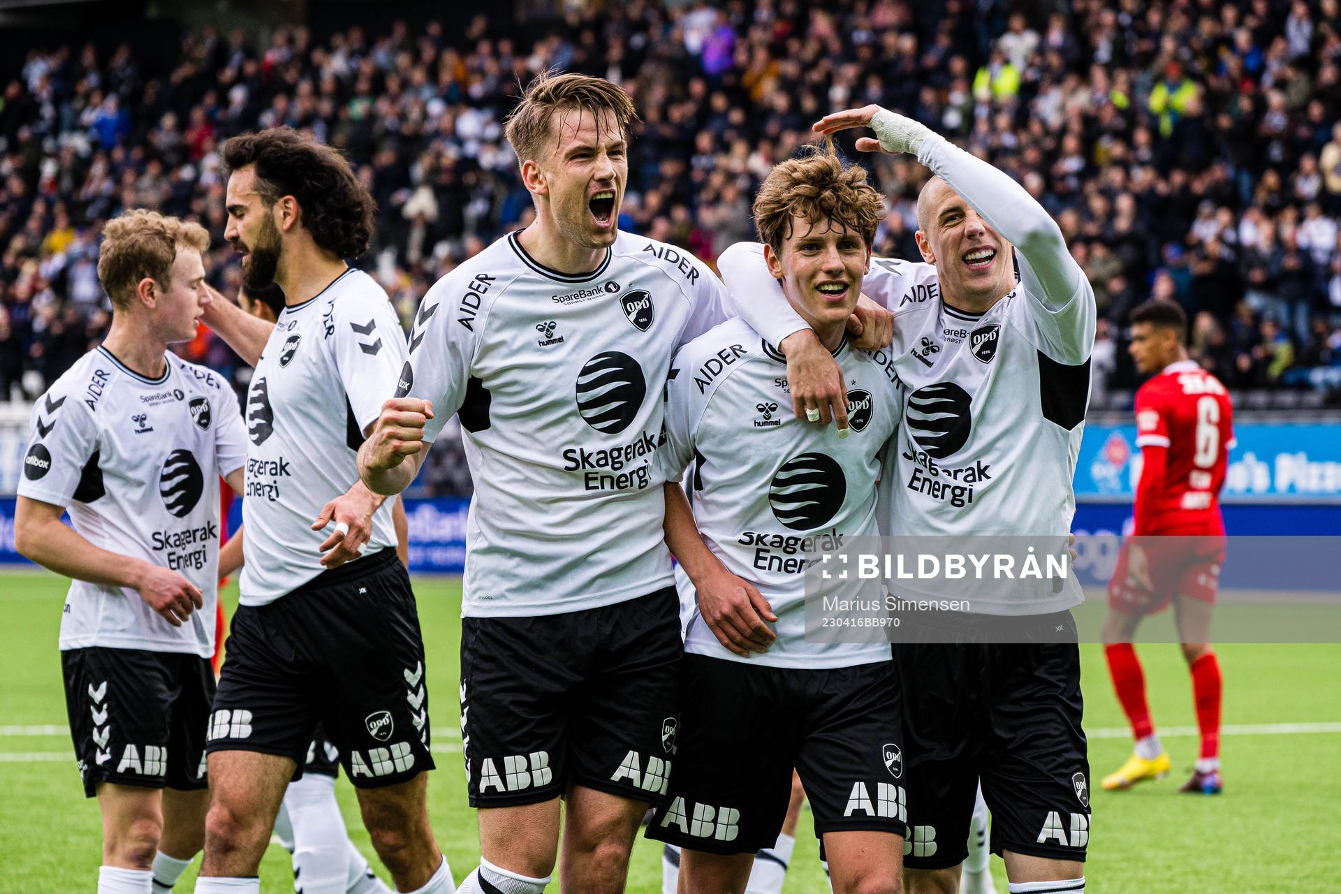Filip Jørgensen of Odd celebrates