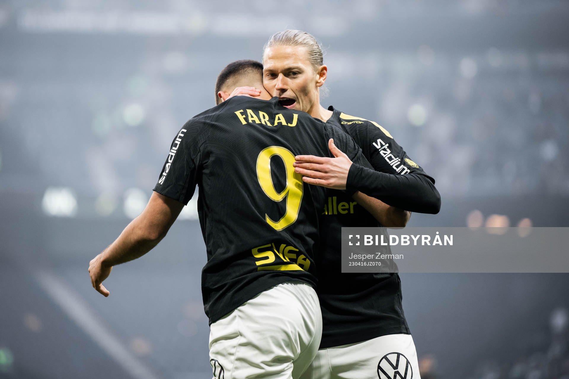 AIKs Omar Faraj och Viktor Fischer