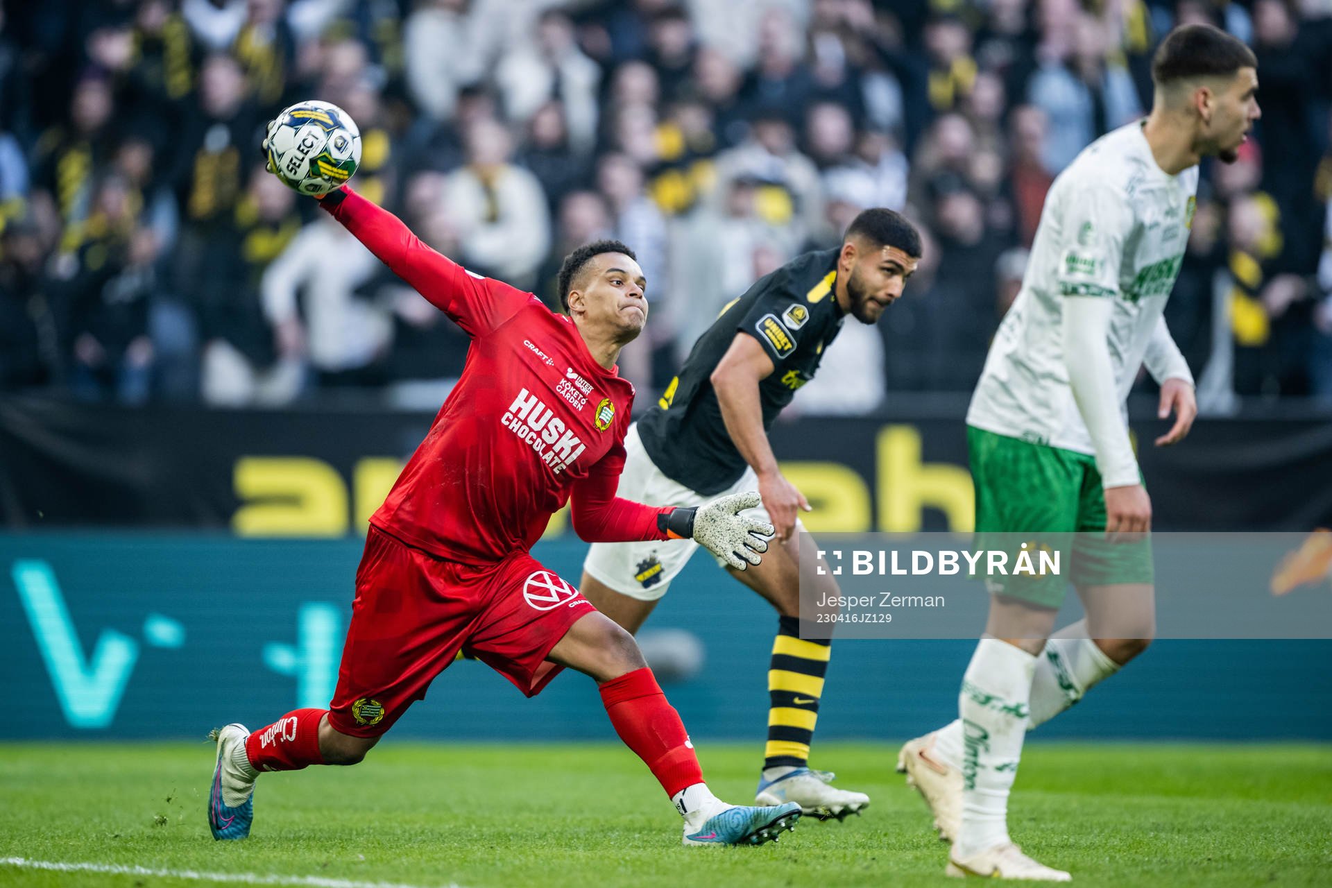 Hammarbys målvakt Oliver Dovin