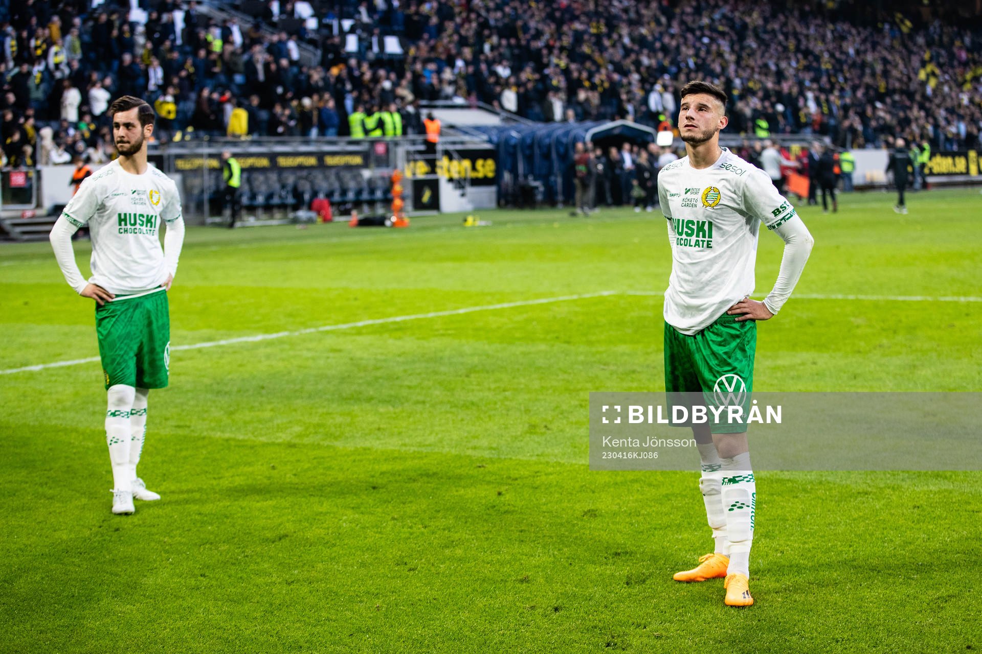 Hammarbys Adi Nalic och Viktor Djukanovic deppar