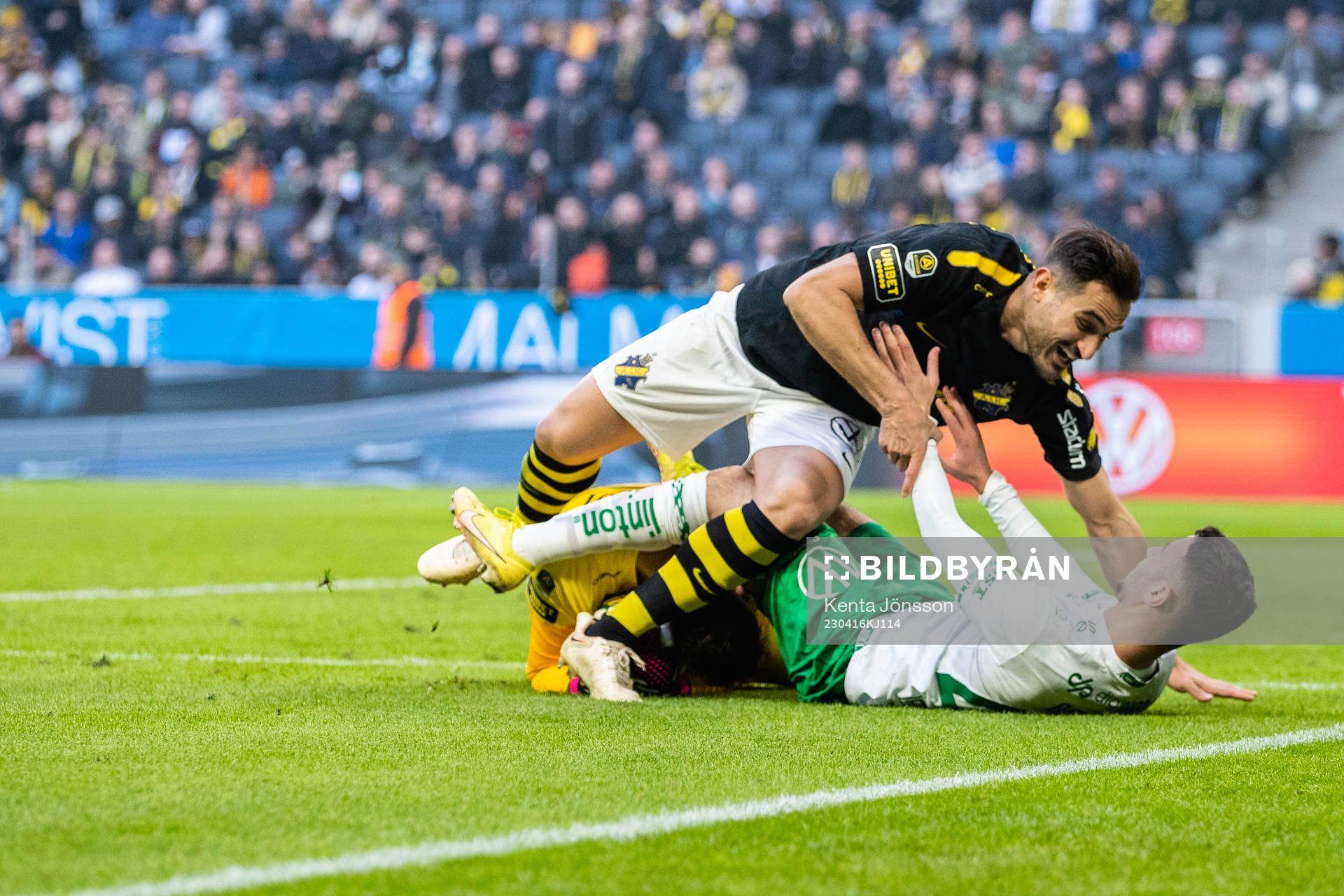 s Sotirios Papagiannopoulos och Hammarbys Abdelrahman Boudah
