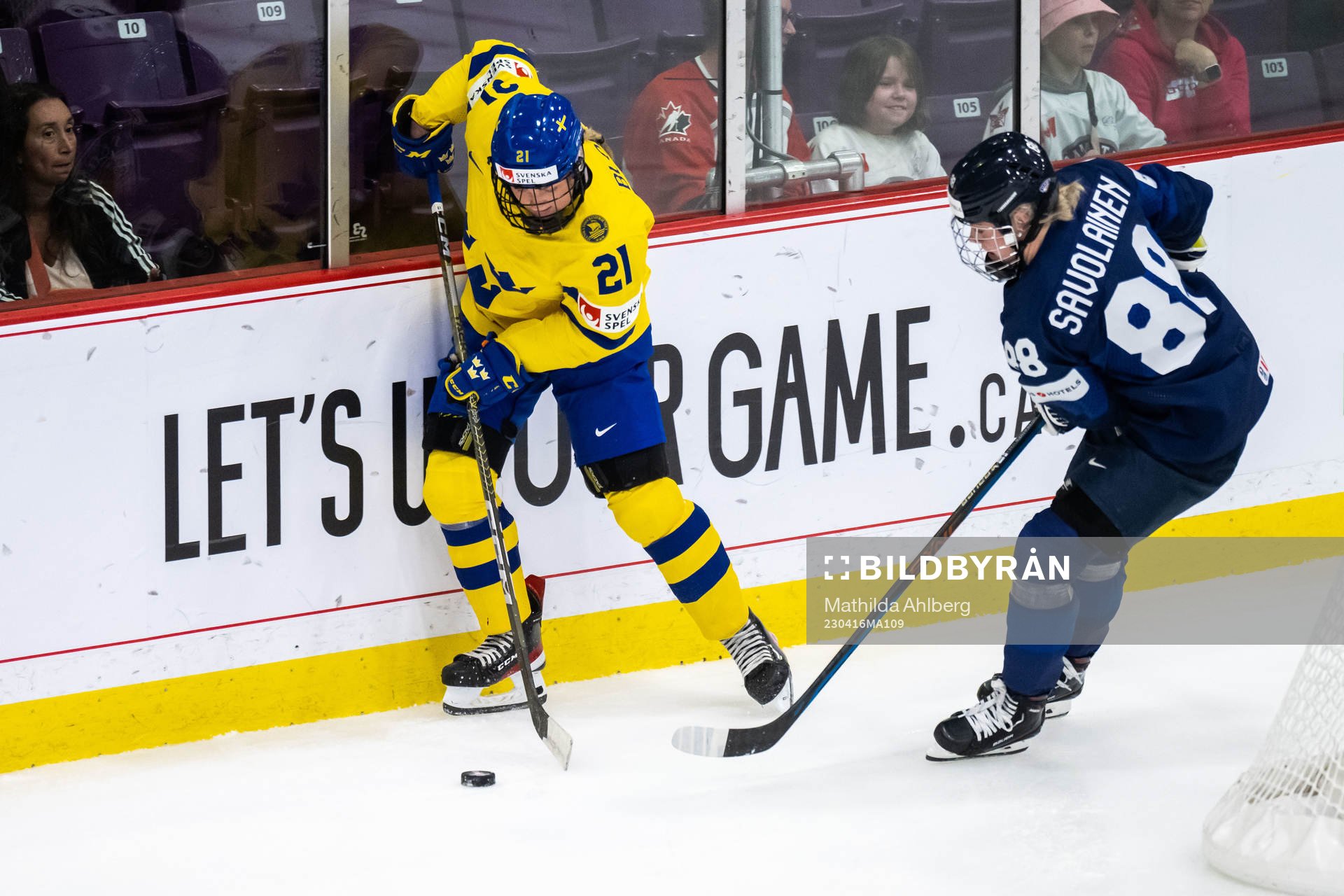 Lova Blom of Sweden and Ronja Savolainen of Finland