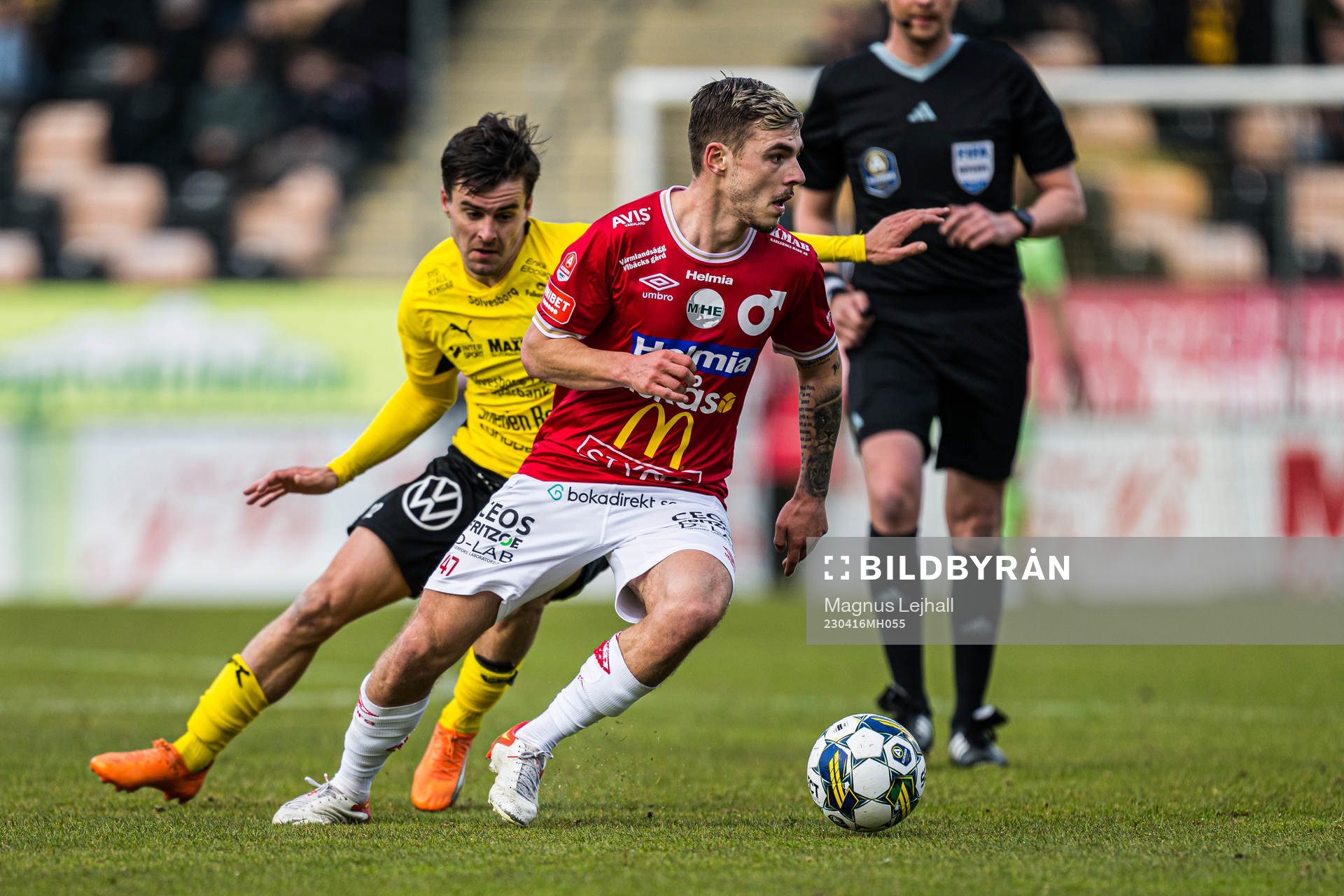Degerfors Damjan Pavlovic och Mjällbys Jesper Gustavsson
