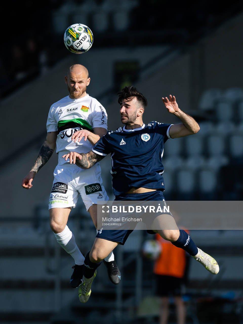 GAIS Niklas Andersen och Utsiktens Allan Mohideen