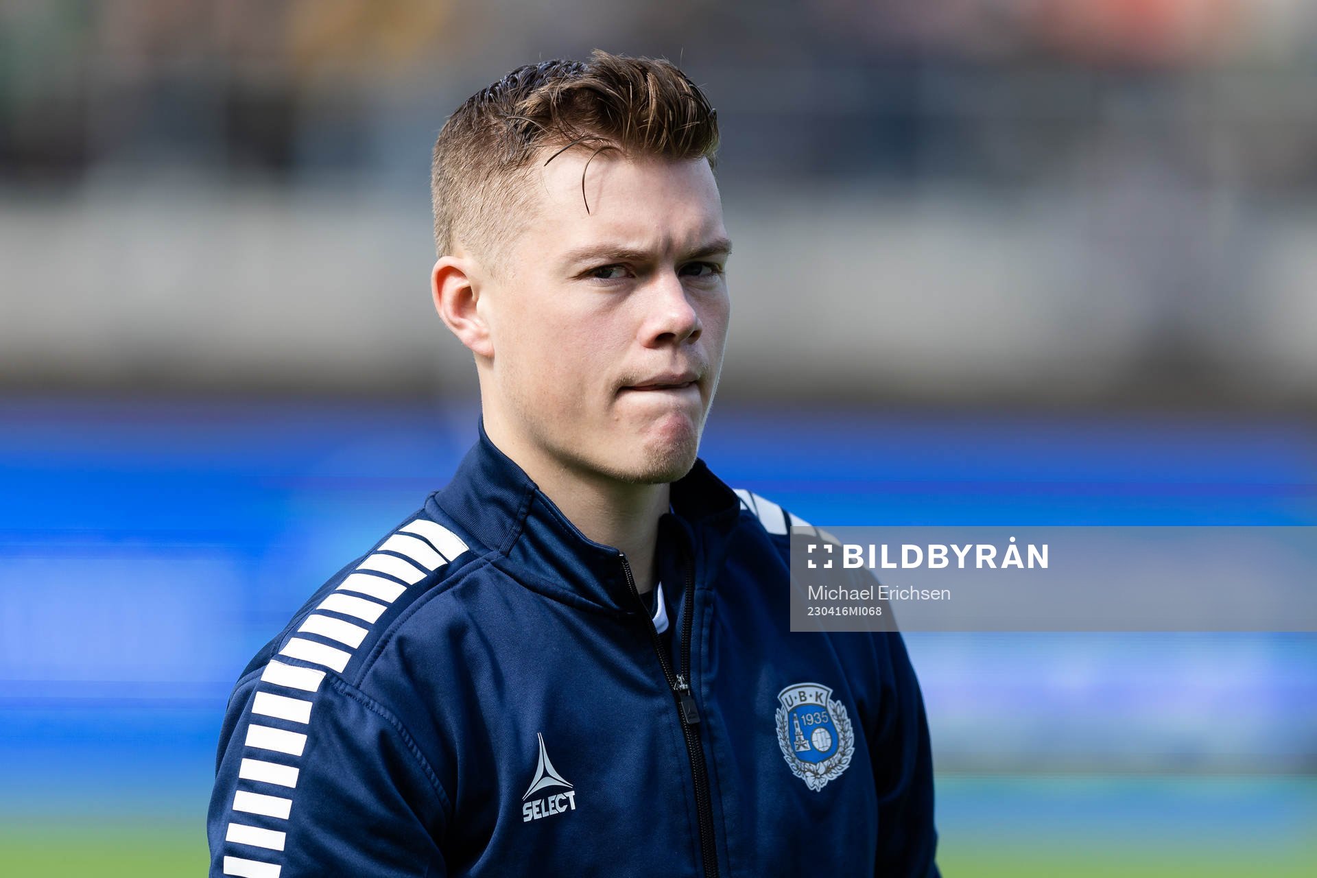 Utsiktens Albin Skoglund på line up innan fotbollsmatchen i Superettan mellan Utsikten och GAIS den 16 april 2023 i Göteborg. 
