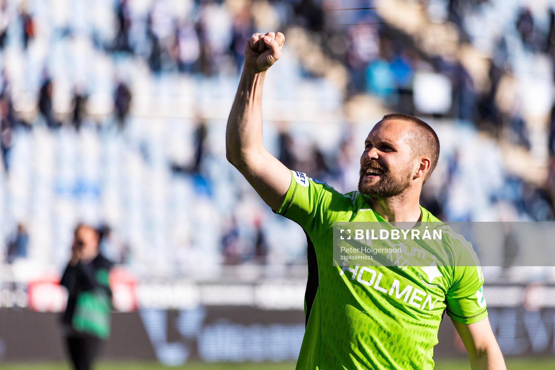 IFK Norrköpings målvakt Oscar Jansson jublar