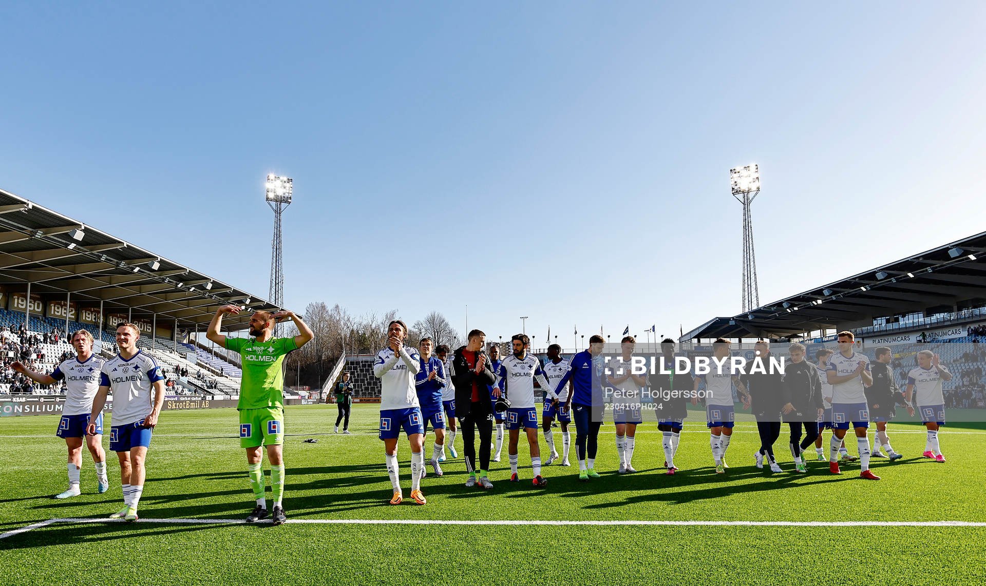 IFK Norrköpings spelare jublar