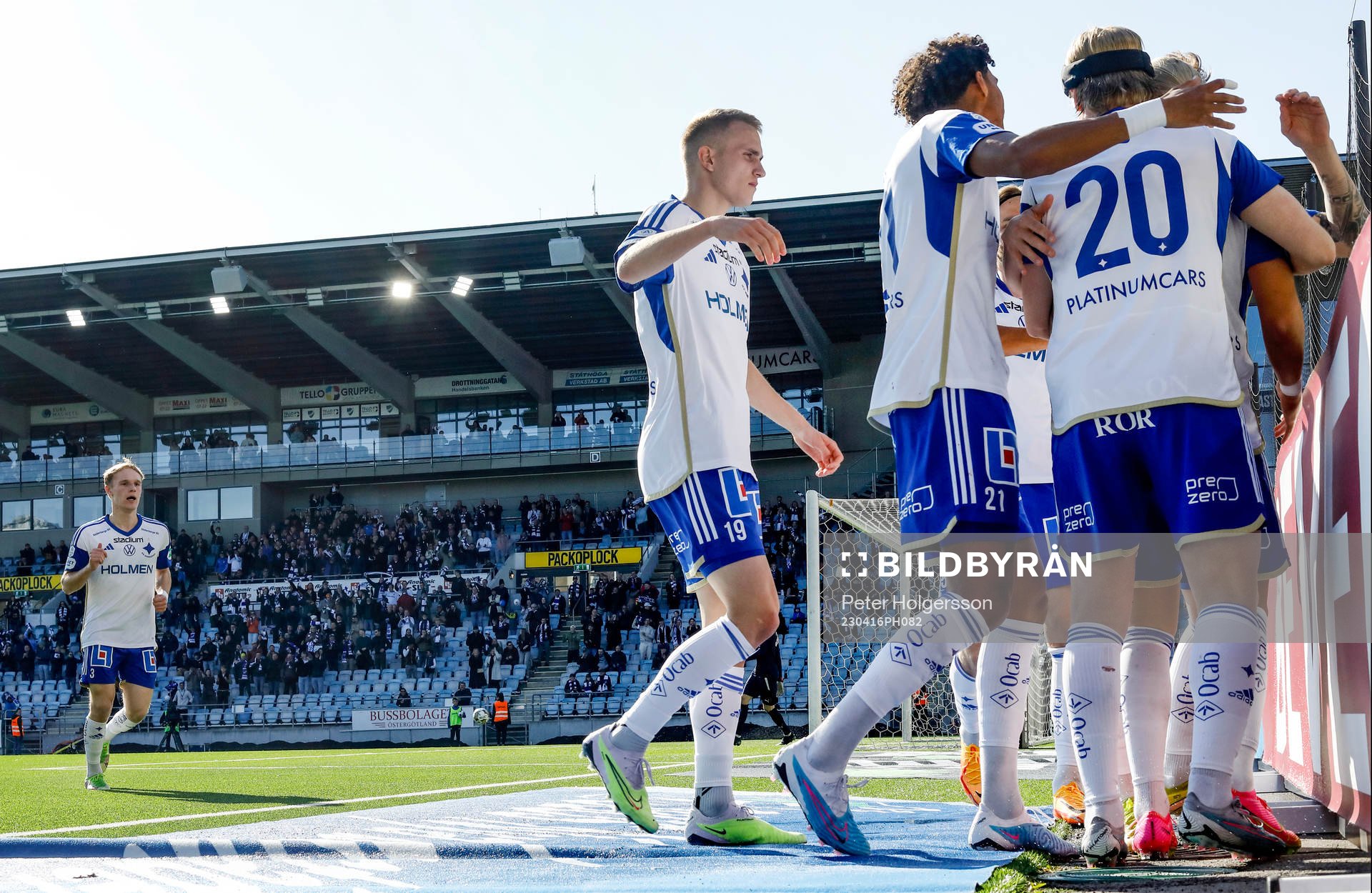IFK Norrköpings spelare jublar