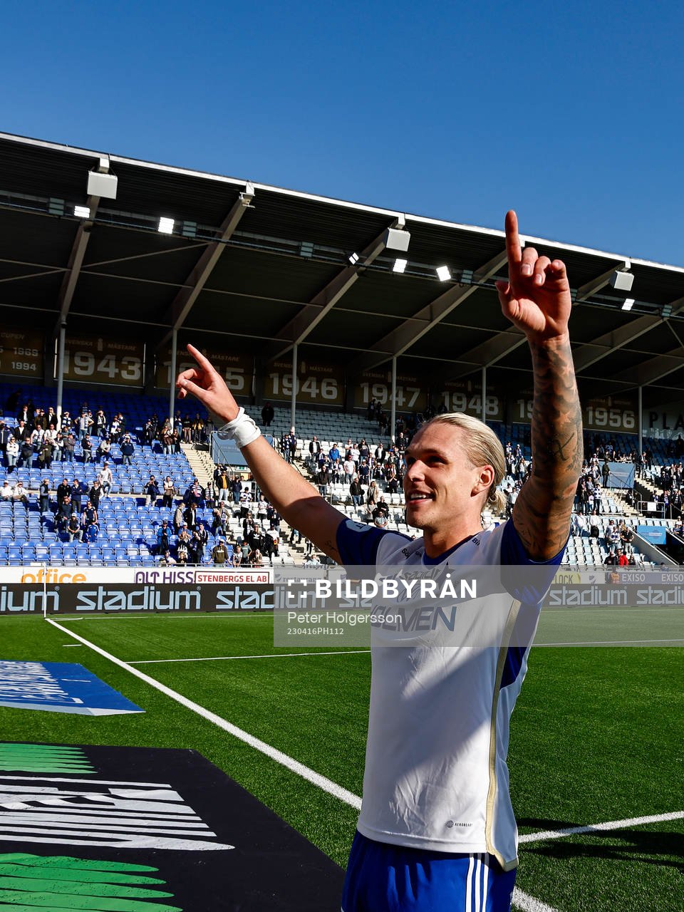 IFK Norrköpings Arnor Sigurdsson jublar