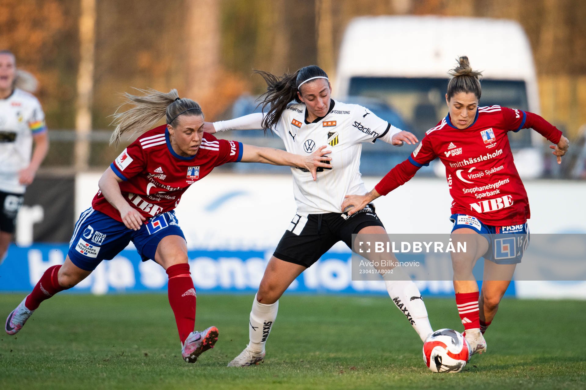 Vittsjös Nellie Persson och Häckens Rusul Rosa Kafaji