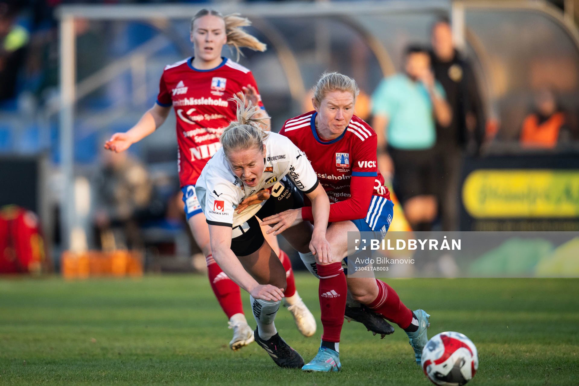 Häckens Julie Blakstad och Vittsjös Clare Polkinghorne