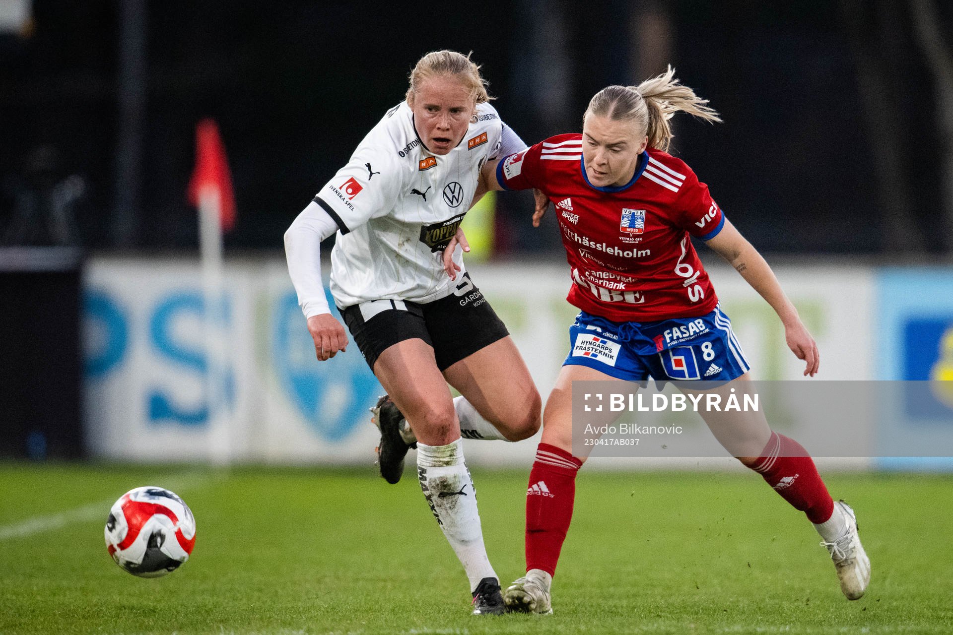Häckens Julie Blakstad och Vittsjös Jutta Rantala